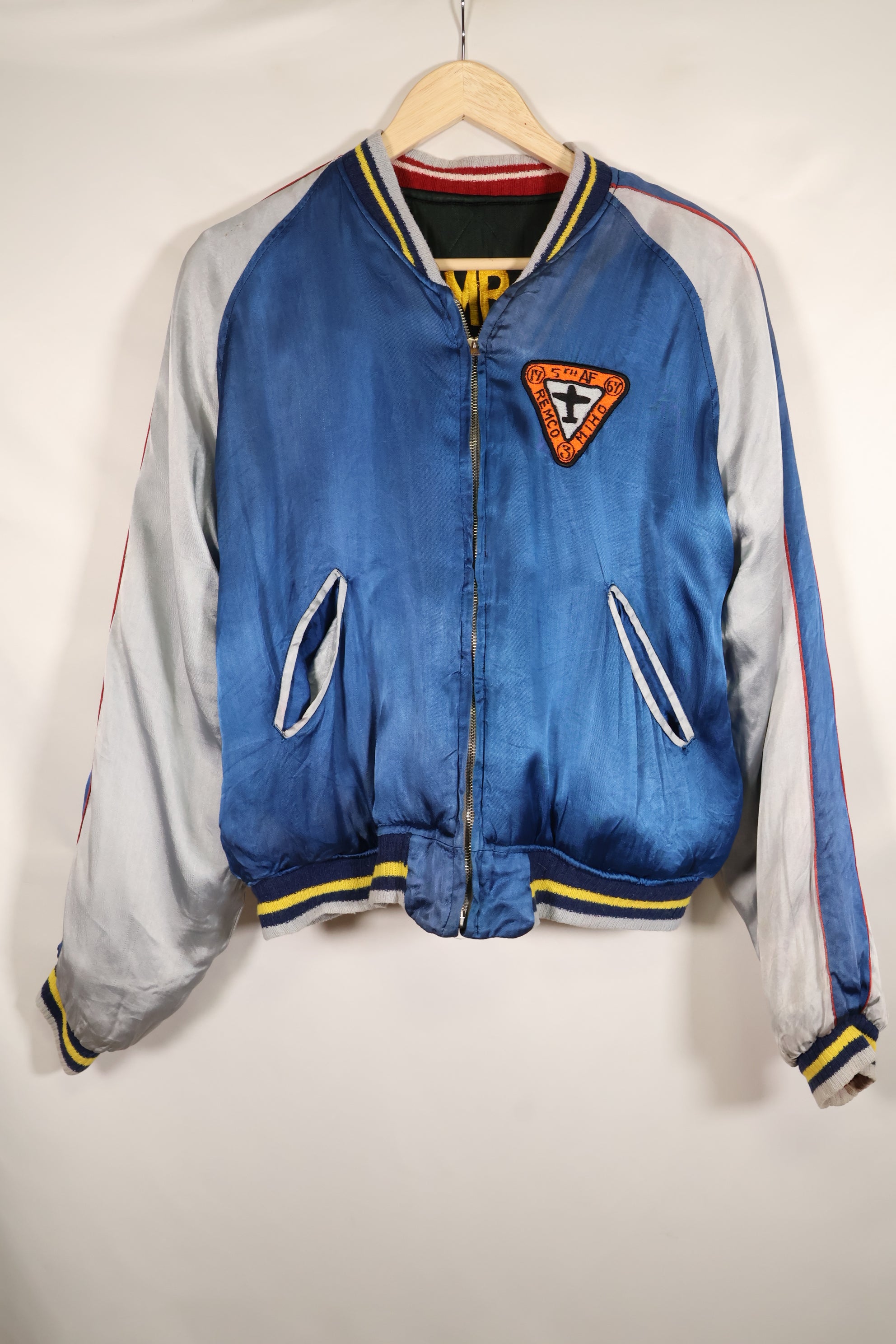 1950年代　アメリカ空軍　17th BOMB WING BLACK KNIGHTS KOREA スーバニアジャケット　中古品
