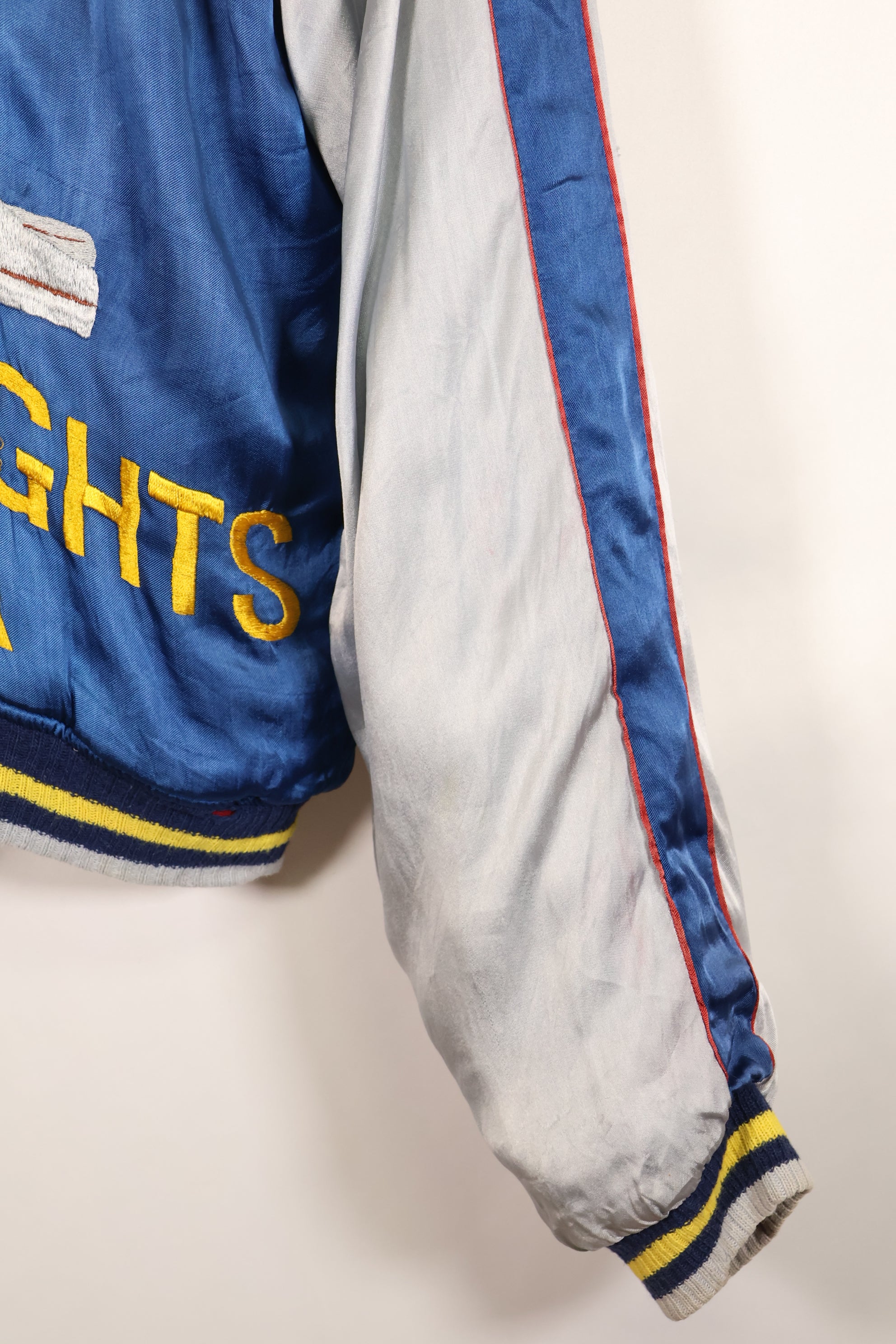 1950年代　アメリカ空軍　17th BOMB WING BLACK KNIGHTS KOREA スーバニアジャケット　中古品