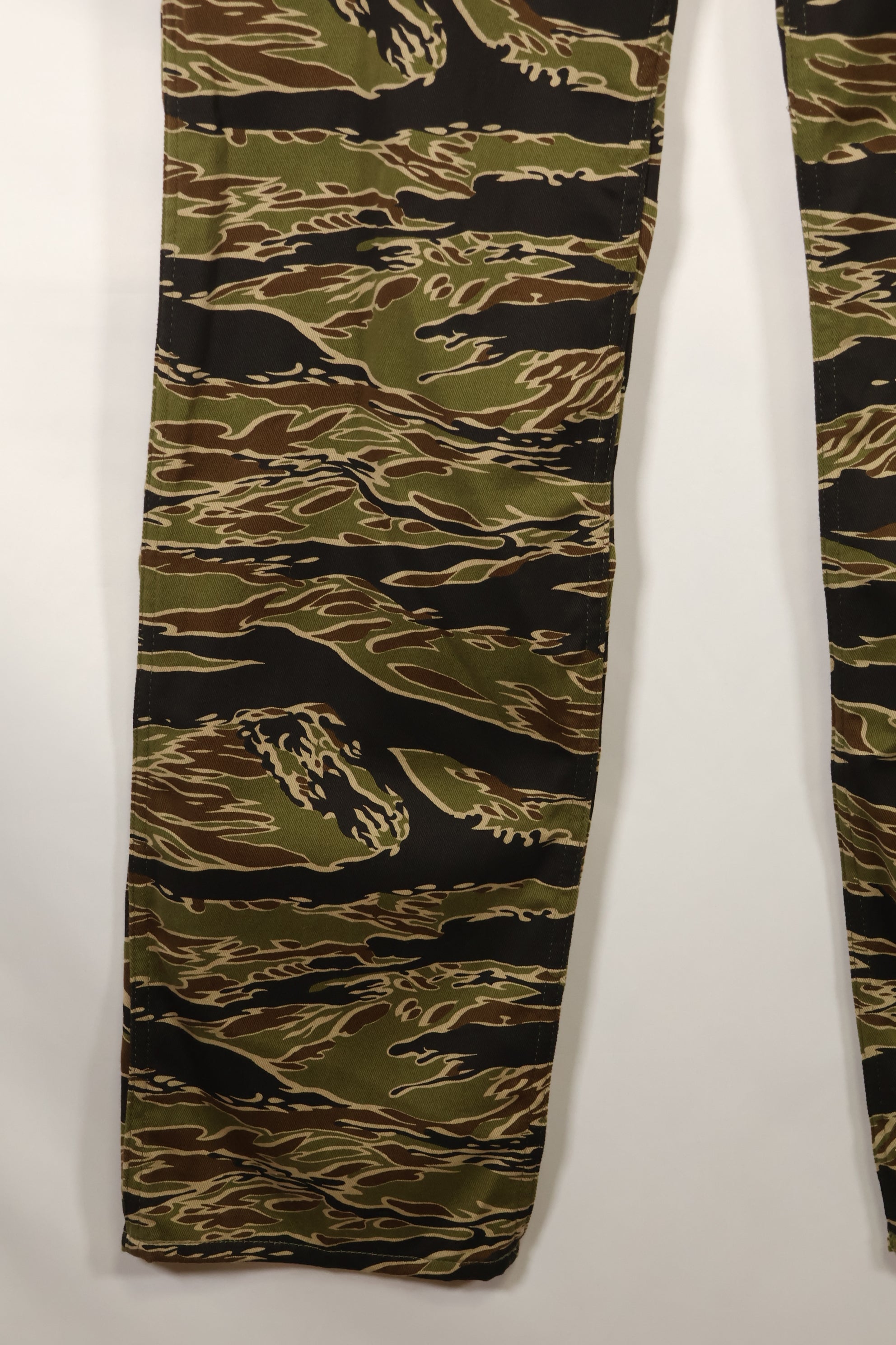 2024年発売　US-L　MILITARIA 1911 初期ゴールドタイガー　USカット　パンツ　見本品　中古品