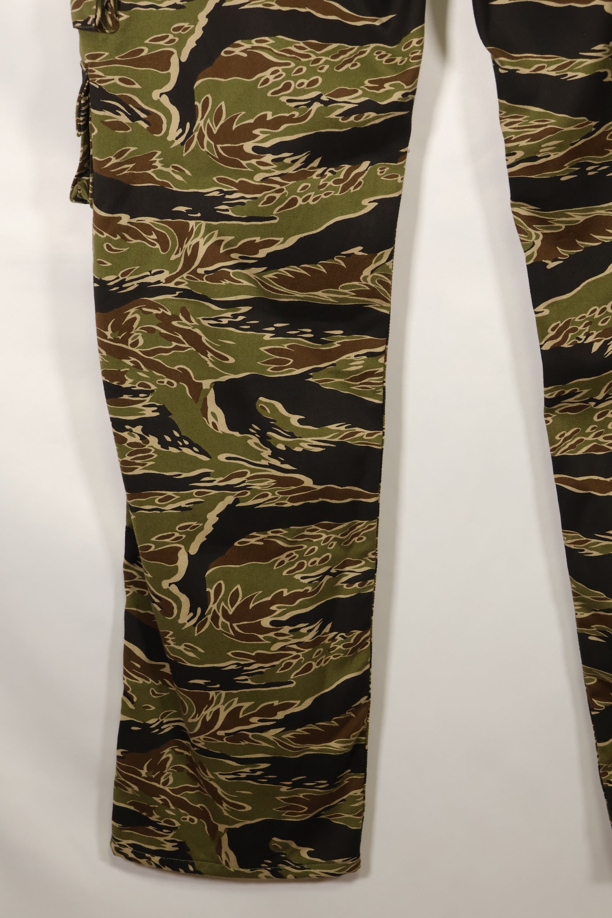 2024年発売　US-L　MILITARIA 1911 初期ゴールドタイガー　USカット　パンツ　見本品　中古品