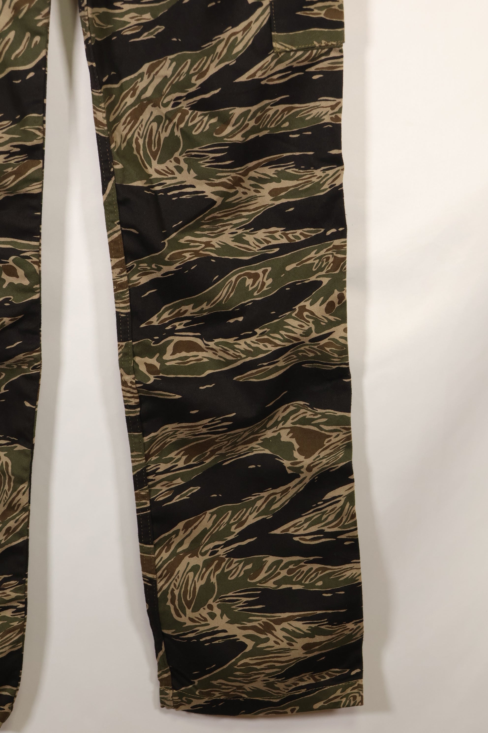 2023年発売　US-S　MILITARIA 1911 シルバータイガー　USカット　パンツ　見本品　中古品