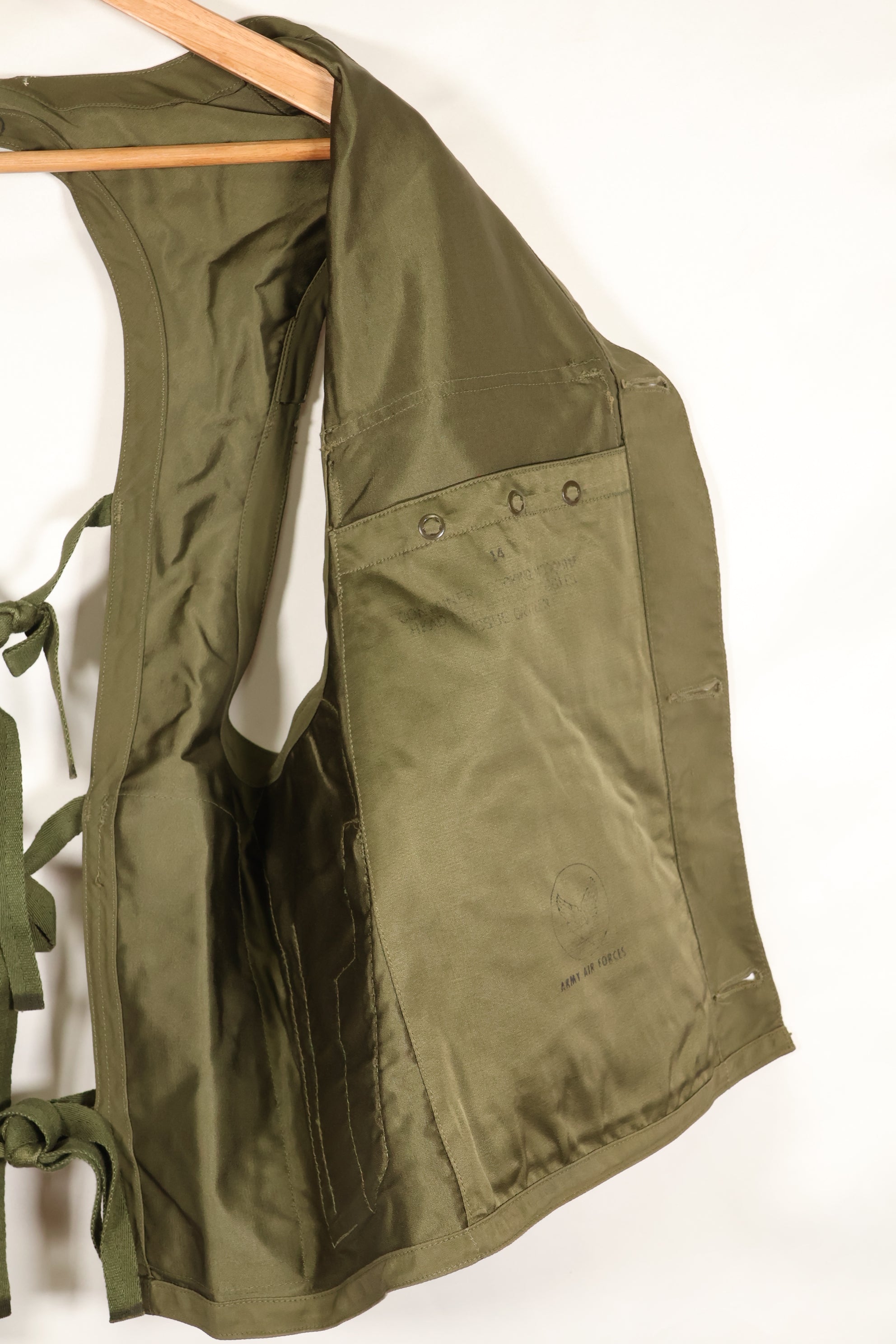 1940年代　アメリカ陸軍航空隊　USAAF　C-1 サバイバルベスト　美品　中古品
