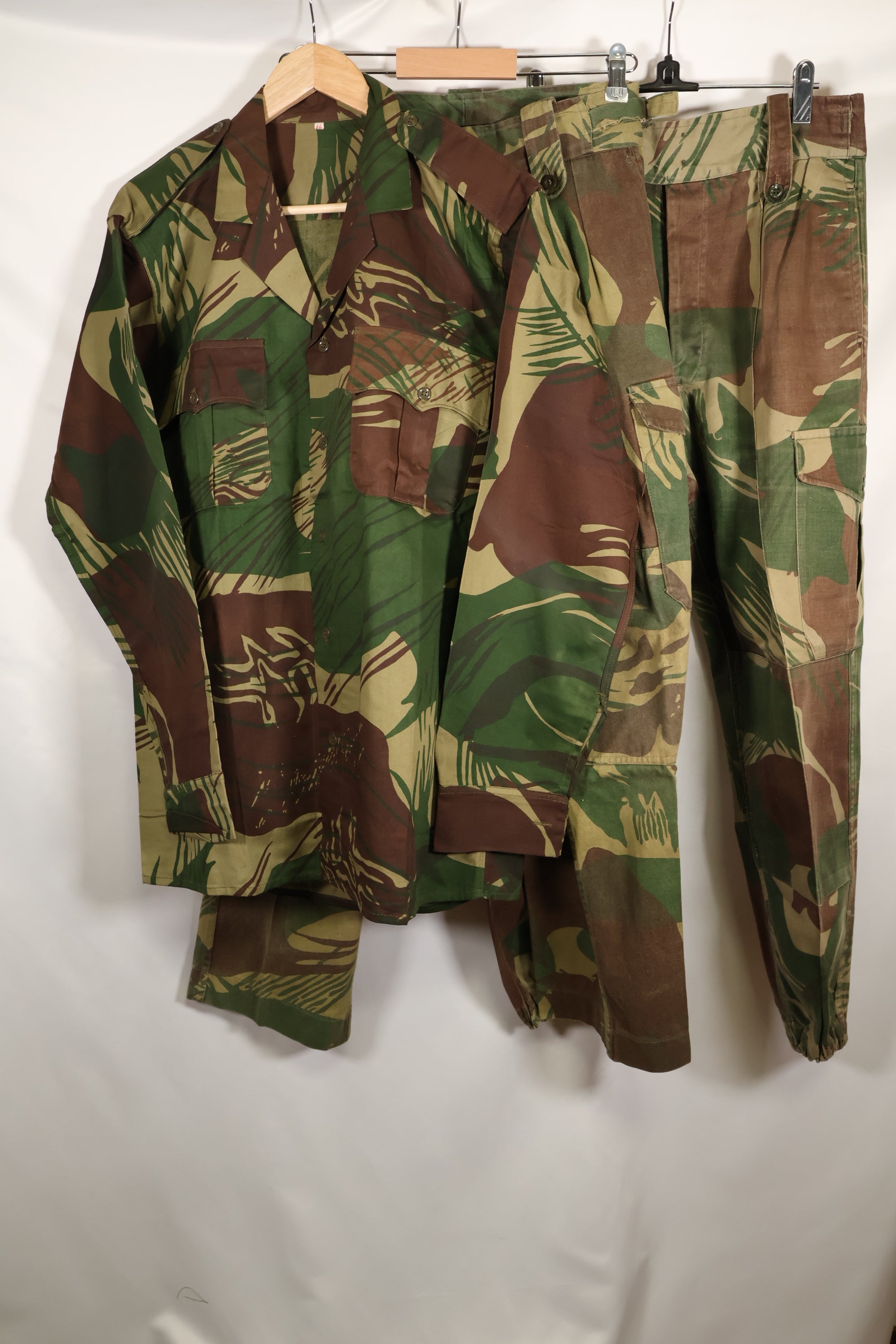 1970年代　ローデシア軍　ローデシア迷彩　シャツ　パンツ　セット　中古品