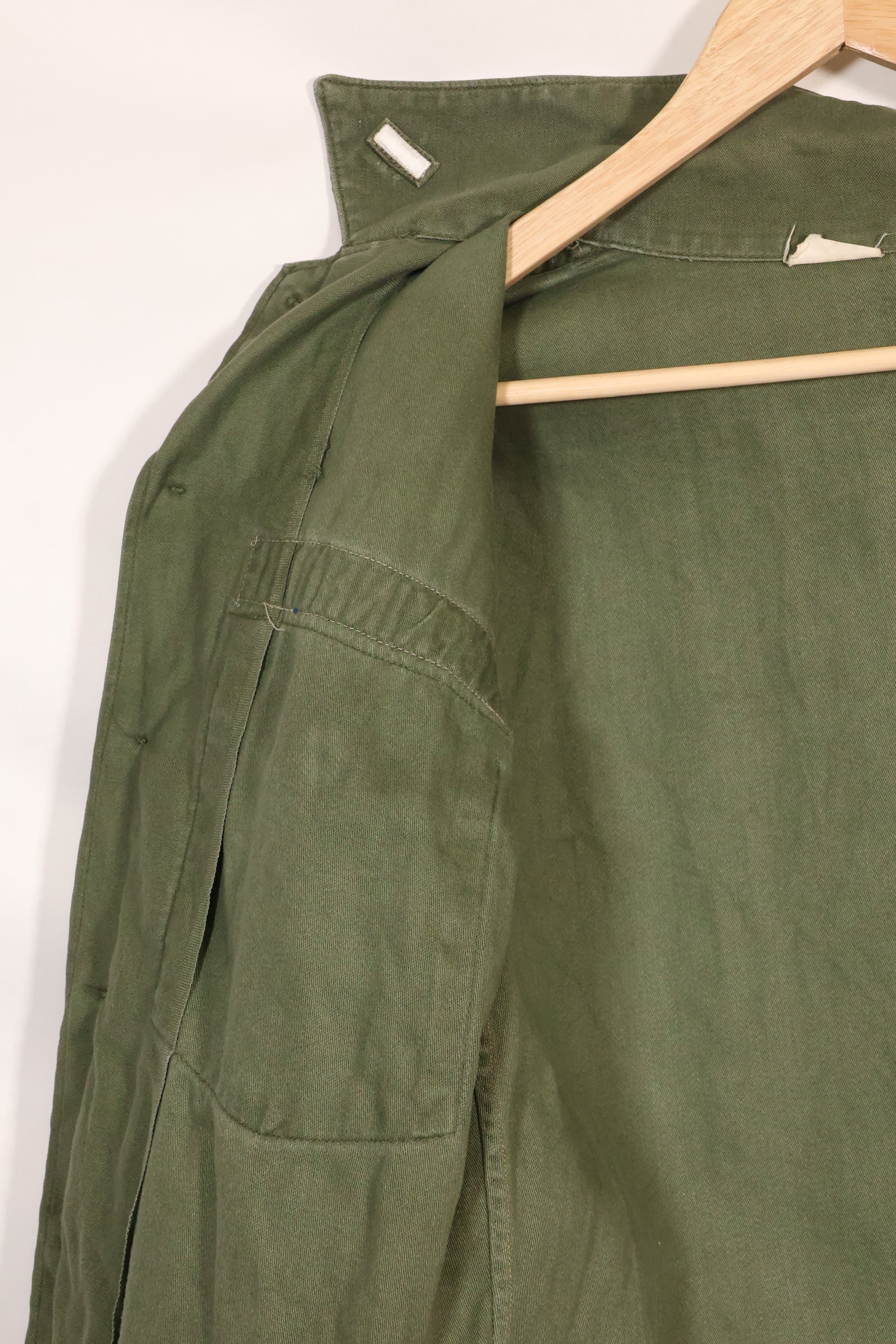1967年契約　スヌーピーパッチ　アメリカ海軍　USN　OG-107　ユーティリティシャツ　中古品　A
