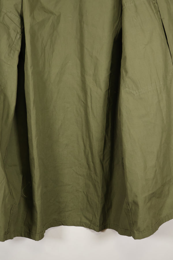 1960年代　推定Medium　アメリカ海軍　ユーティリティシャツ　ポップリン　薄手生地　ほぼ未使用品