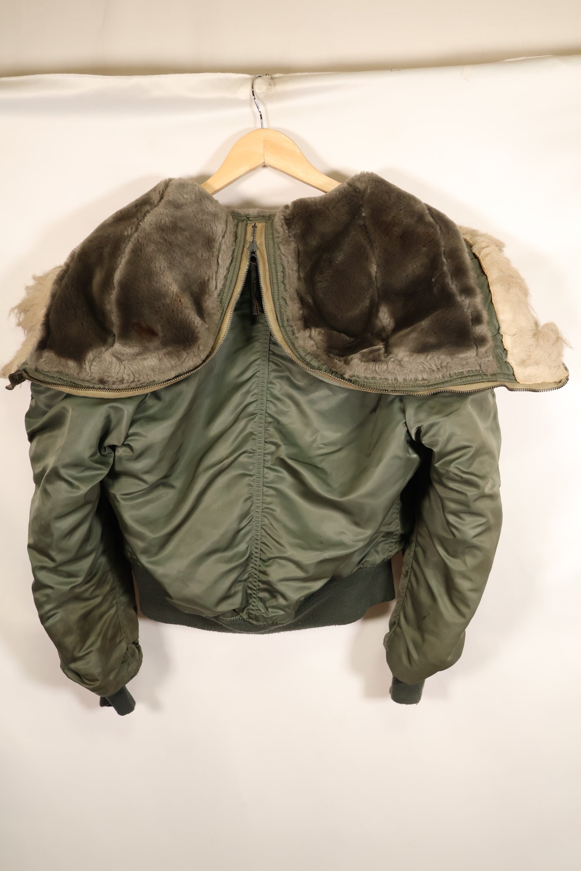 1980年代後半　MEDIUM　民間用　アルファインダストリー製　N2-B　フライトジャケット　中古品