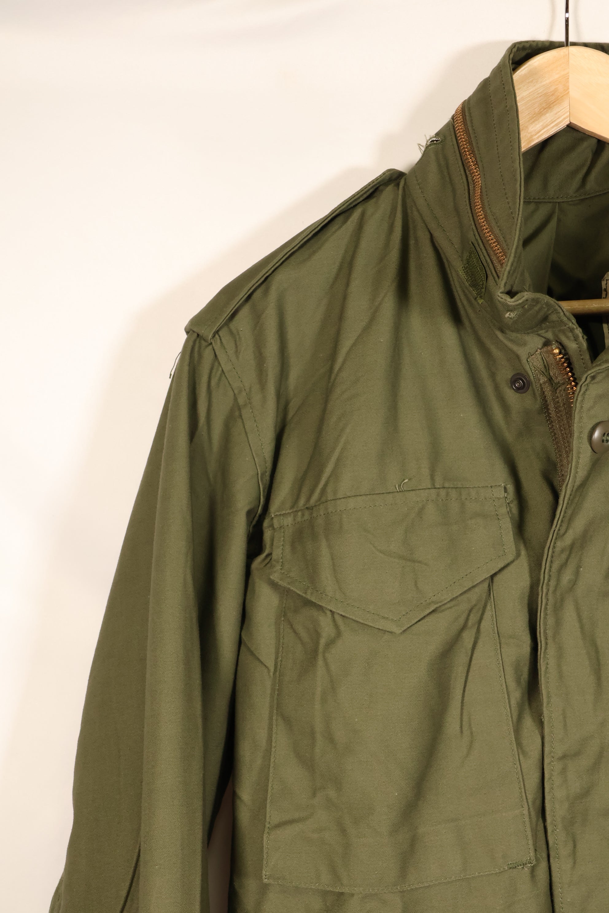 1976年契約　X-S-R　アメリカ軍　M65　フィールドジャケット　ほぼ未使用品
