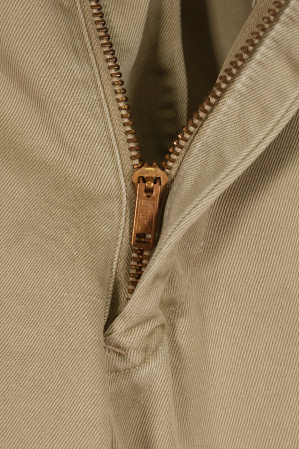 1960年代　29X31  アメリカ陸軍　カーキパンツ　チノパン　中古品  B