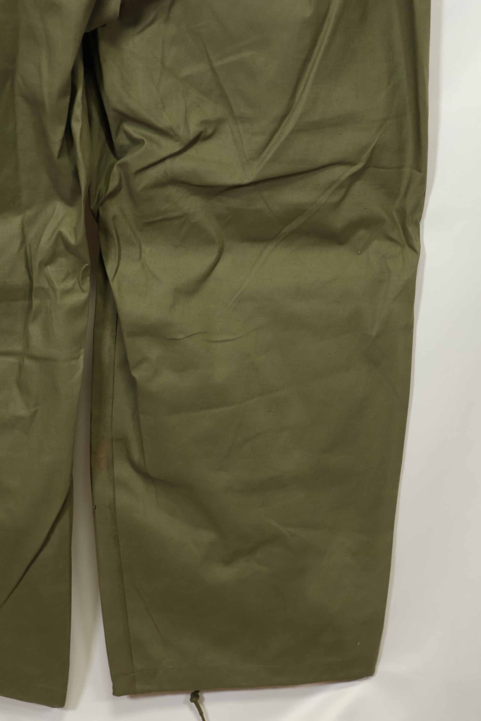 1940年代〜50年代前半　アメリカ海軍　陸軍ボタン　デッキパンツ　レインパンツ　中古品　A