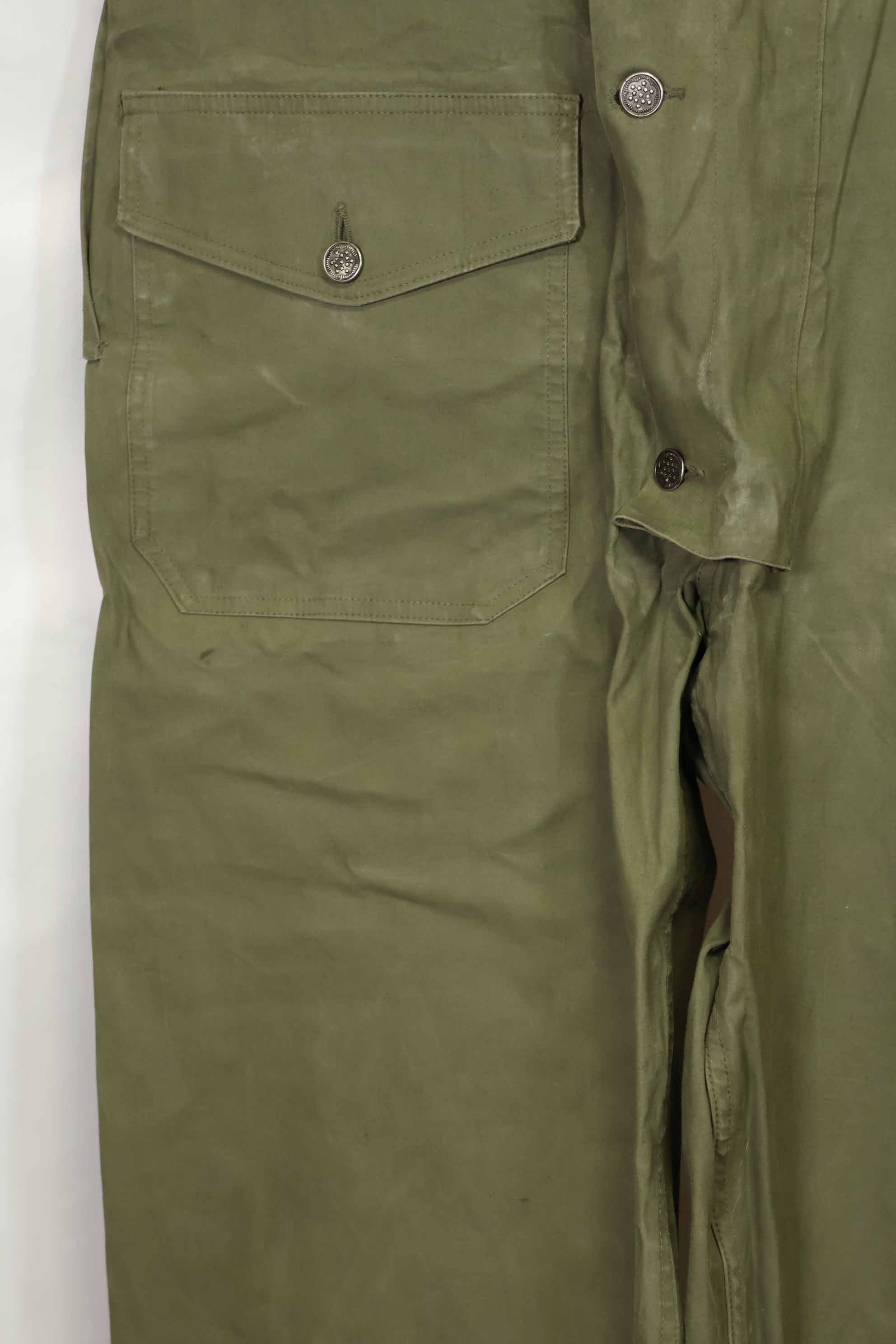 1940年代〜50年代前半　アメリカ海軍　陸軍ボタン　デッキパンツ　レインパンツ　中古品　B