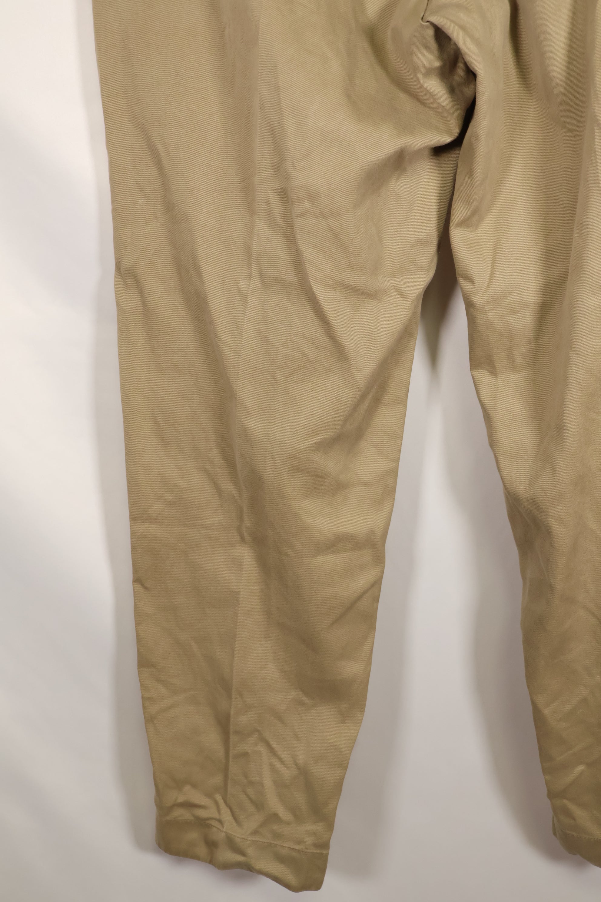 1960年代　推定34〜36程度　アメリカ陸軍　コットン　カーキパンツ　中古品
