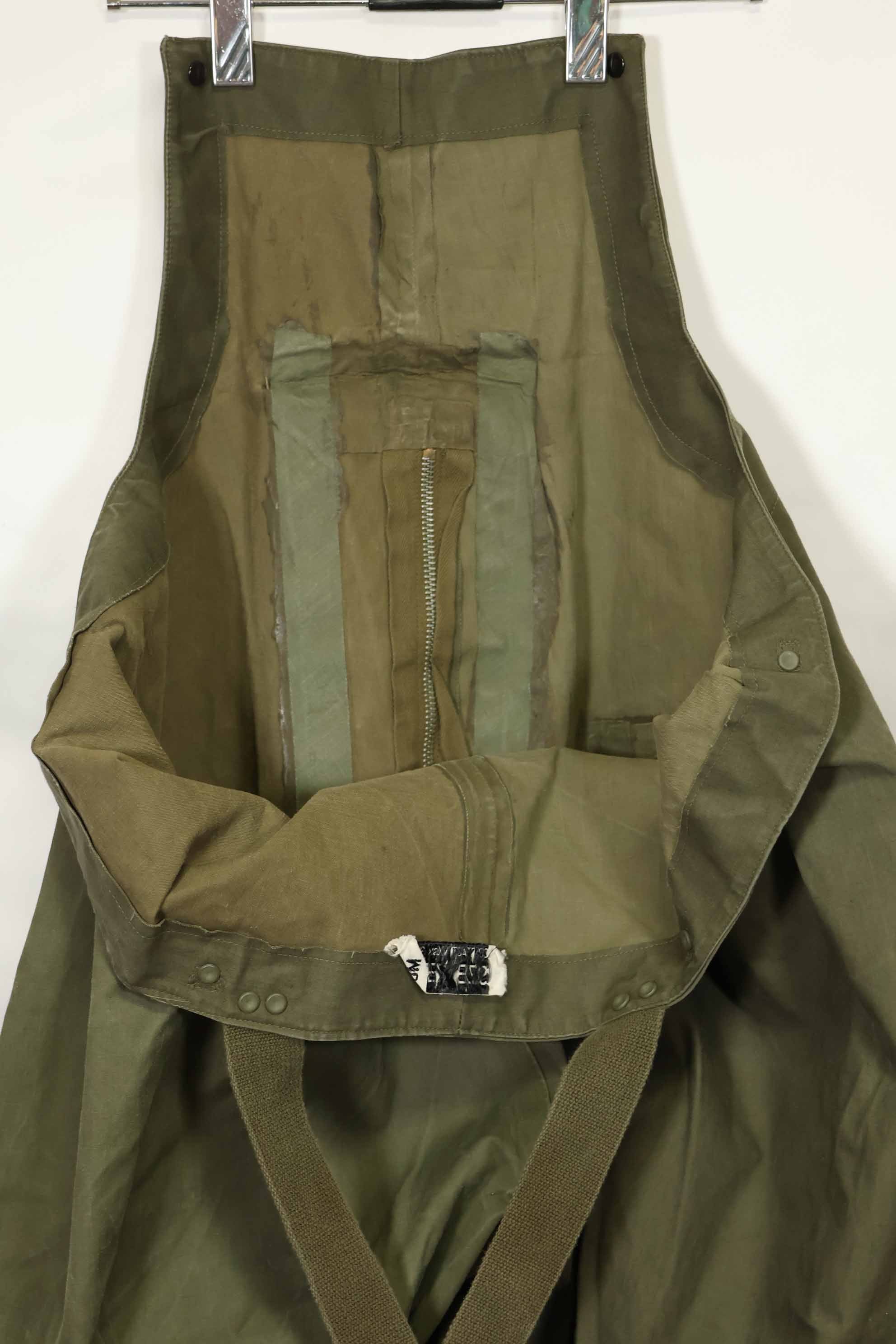 1940年代〜50年代前半　アメリカ海軍　デッキパンツ　レインパンツ　中古品　C