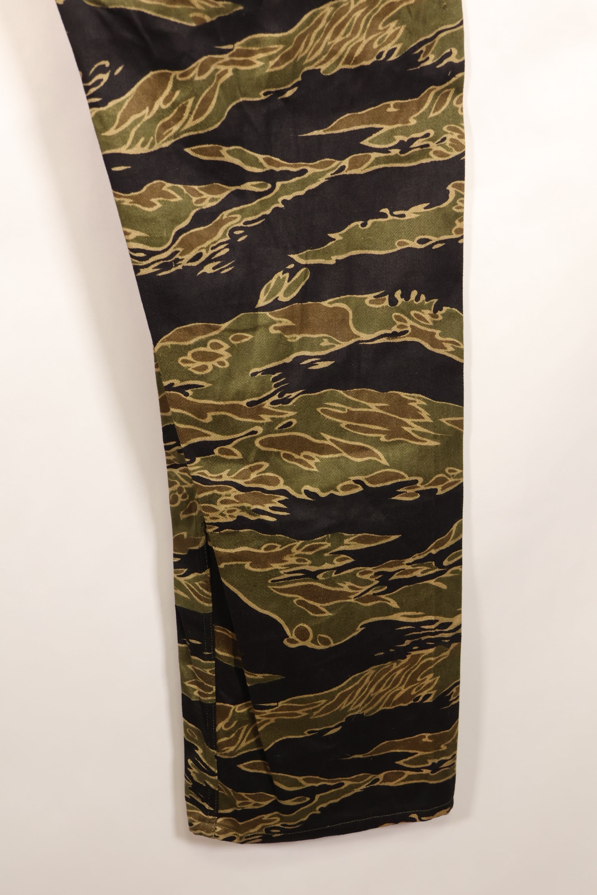 1960年代後半　US-L　デッドストック　ゴールドタイガー　USカット　パンツ　未使用品