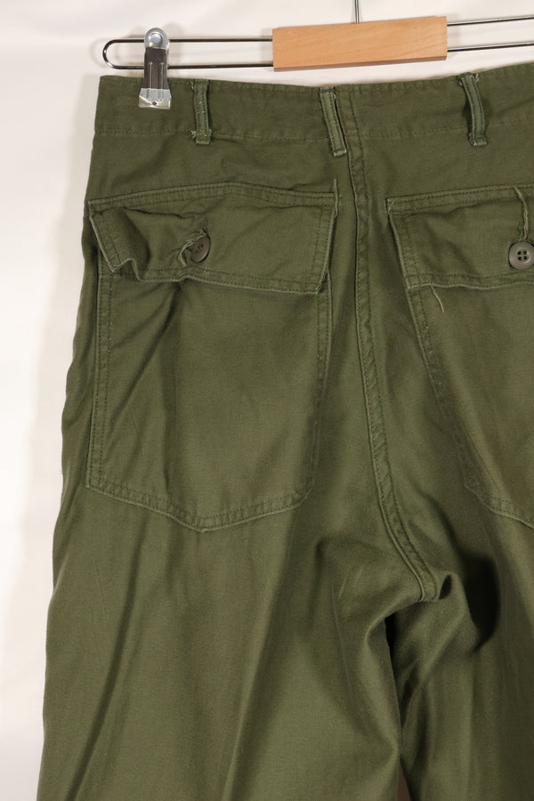 1968年契約　32x31　アメリカ陸軍　OG-107　ユーティリティパンツ　ベイカーパンツ　中古品　