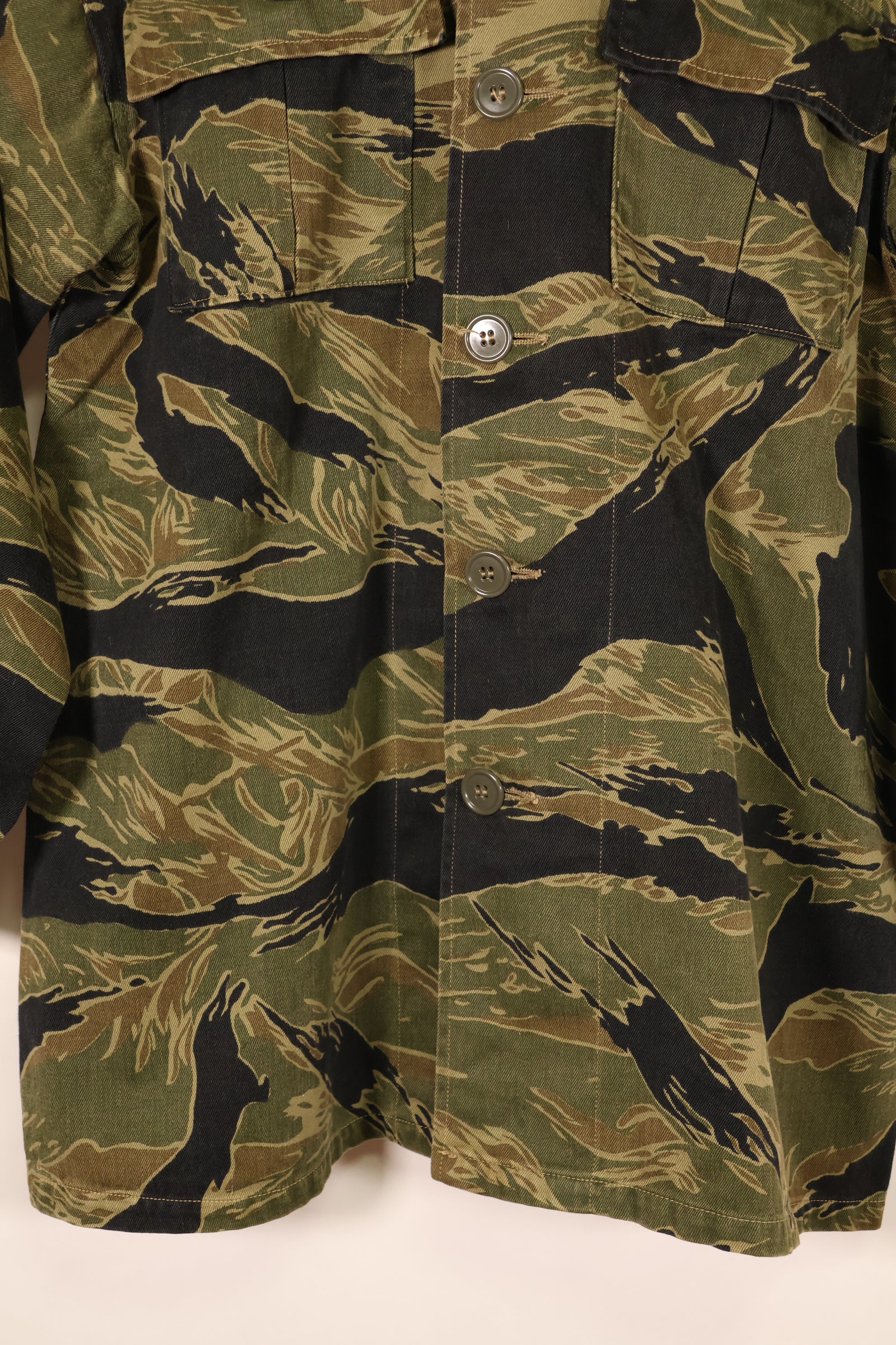 1960年代前半　JWS　初期タイガーストライプパターン　Fat Tiger シャツ　Asian カット　中古品