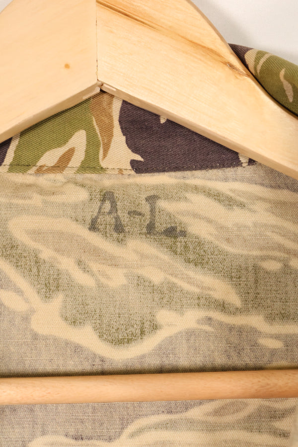 実物　レイトウォーパターン　タイガーストライプ　シャツ　ヘビーウェイト生地　退色あり　中古品