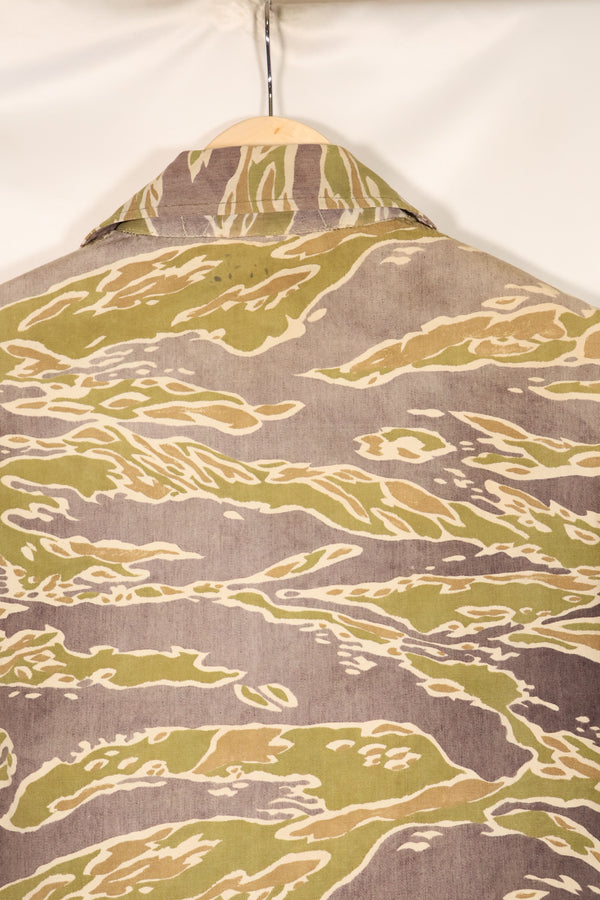 実物　レイトウォーパターン　タイガーストライプ　シャツ　ヘビーウェイト生地　退色あり　中古品