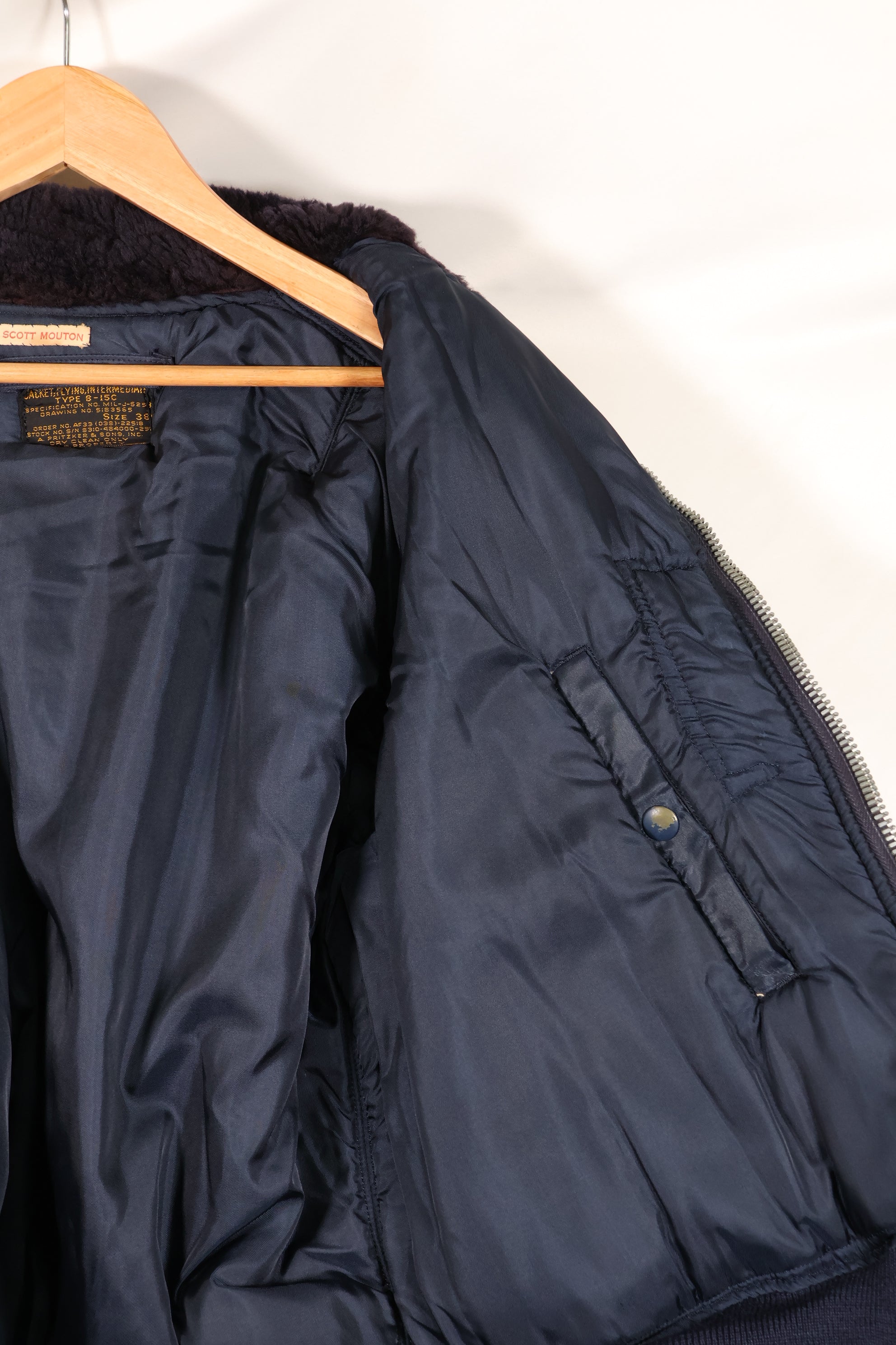 1950年代前半　38　アメリカ空軍　B-15C　フライトジャケット　インターメディエートゾーン　中古品