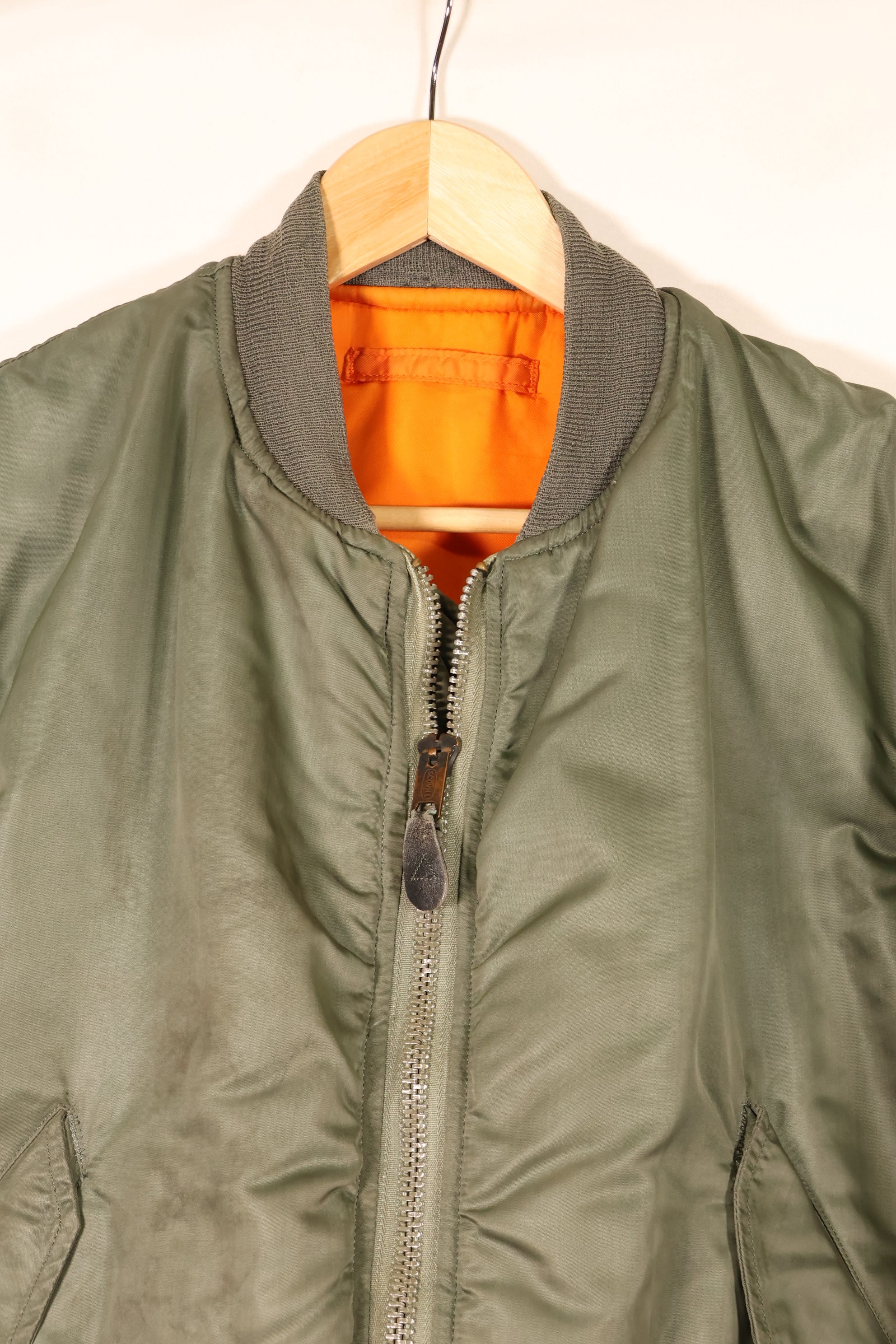 1970年契約　MEDIUM　アメリカ空軍　USAF　MA-1　フライトジャケット　状態良い　中古品