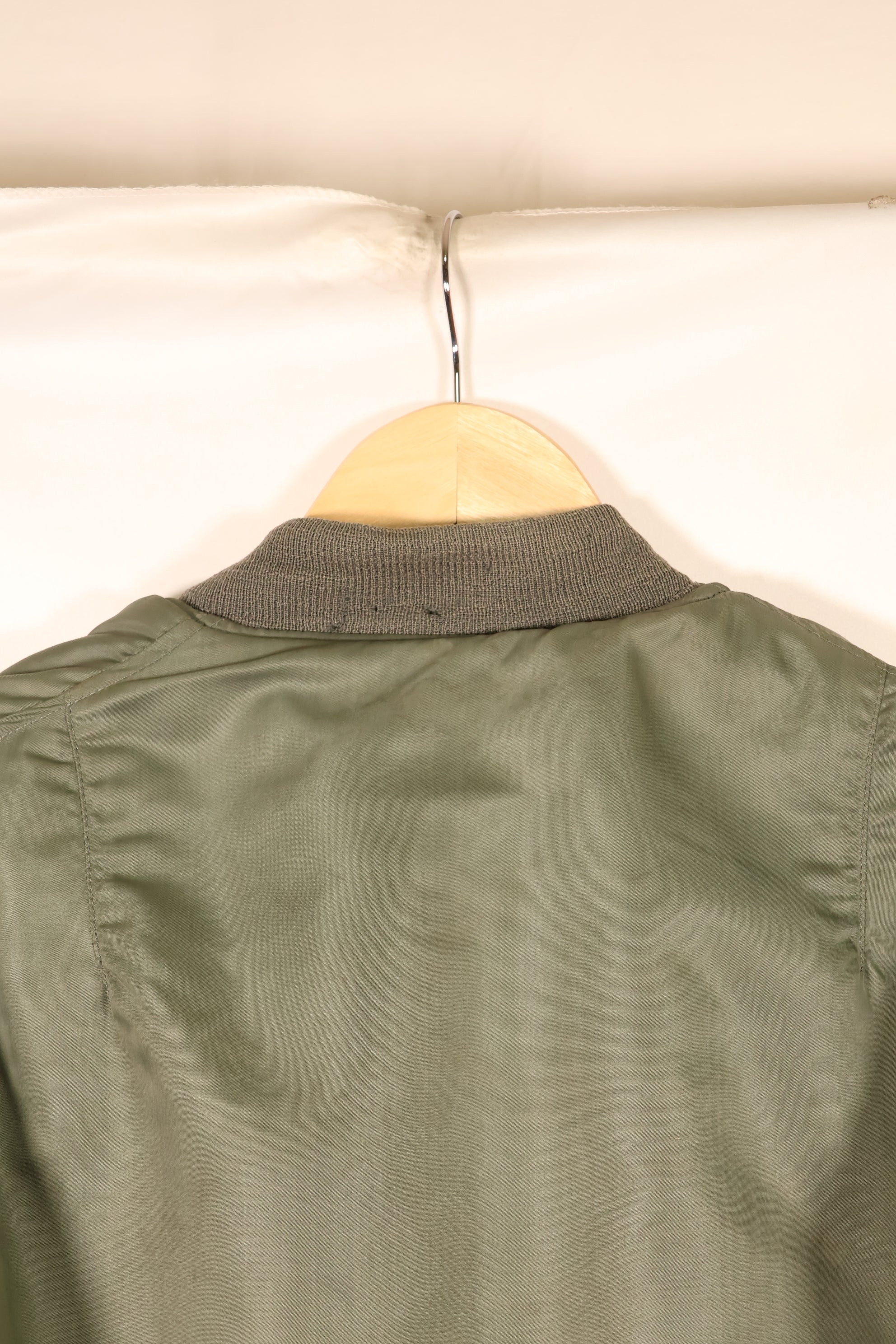 1970年契約　MEDIUM　アメリカ空軍　USAF　MA-1　フライトジャケット　状態良い　中古品