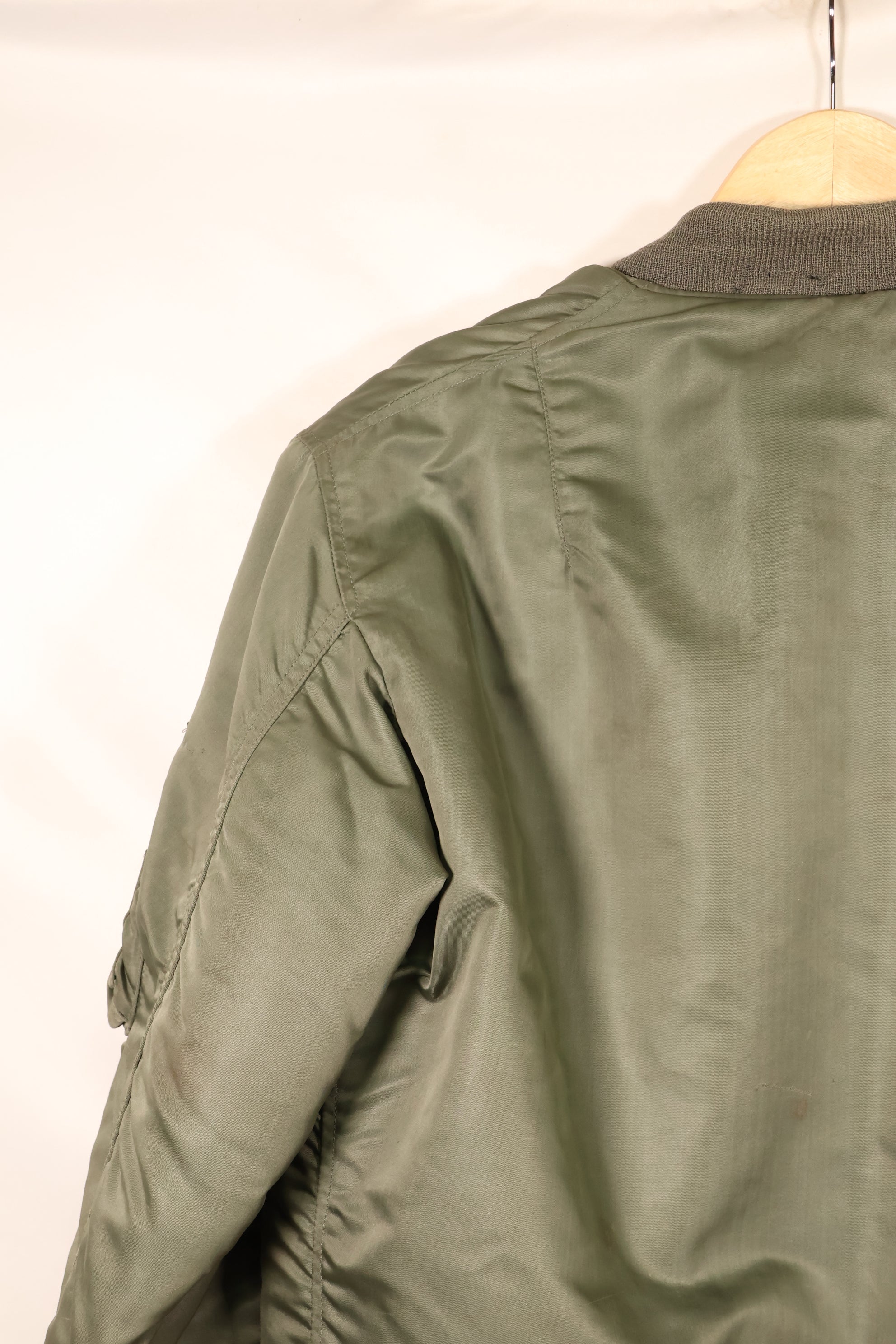 1970年契約　MEDIUM　アメリカ空軍　USAF　MA-1　フライトジャケット　状態良い　中古品