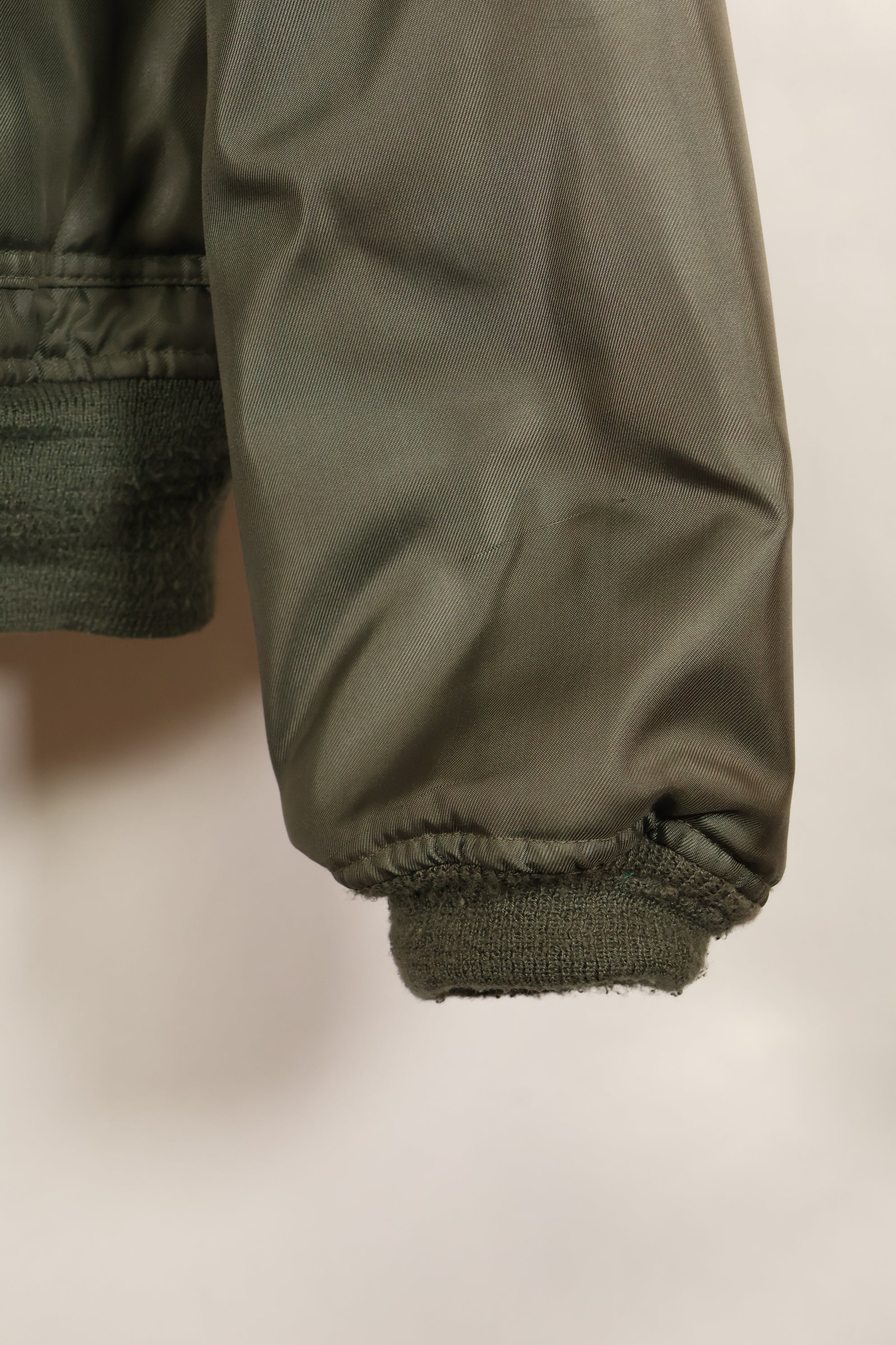 1976年契約　LARGE　アメリカ海軍　CWU-45P フライトジャケット　インターメディエイト　中古品