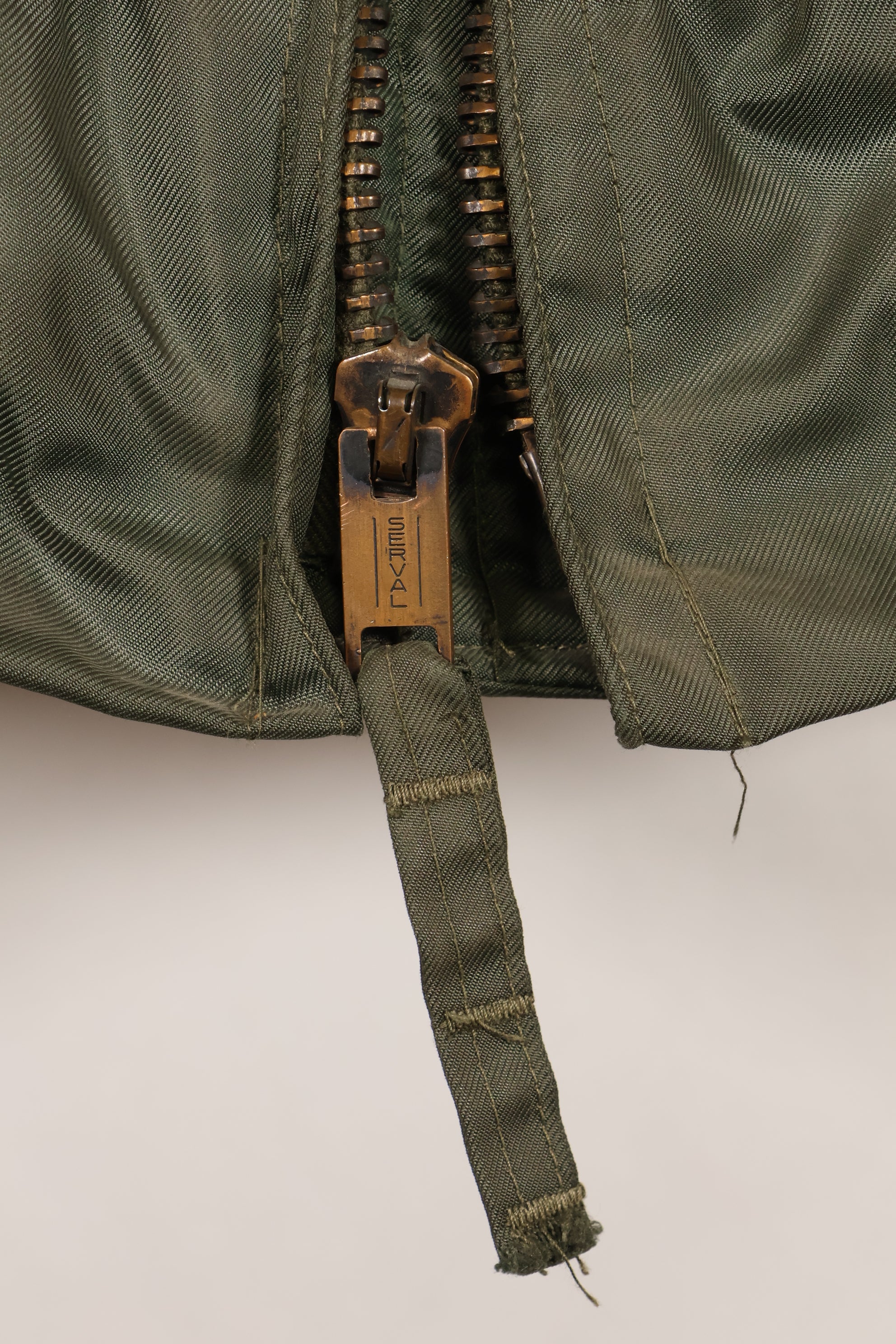 1976年契約　LARGE　アメリカ海軍　CWU-45P フライトジャケット　インターメディエイト　中古品