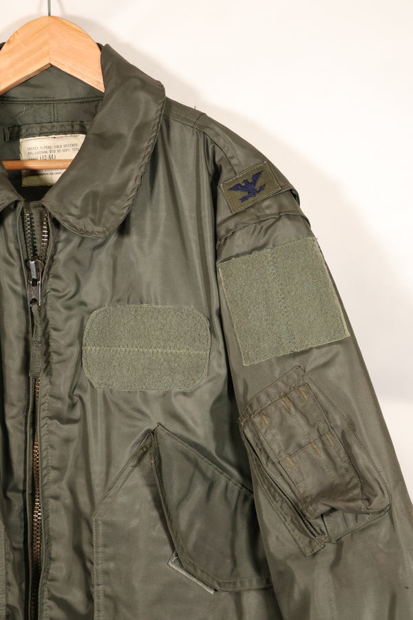 1975年契約　LARGE　アメリカ海軍　CWU-45P フライトジャケット　インターメディエイト　ポケット付　中古品