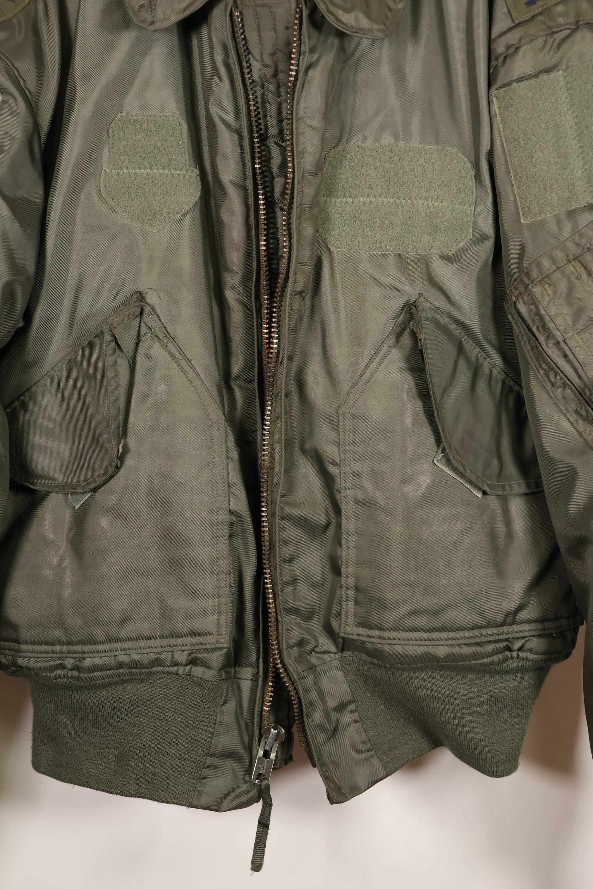 1975年契約　LARGE　アメリカ海軍　CWU-45P フライトジャケット　インターメディエイト　ポケット付　中古品