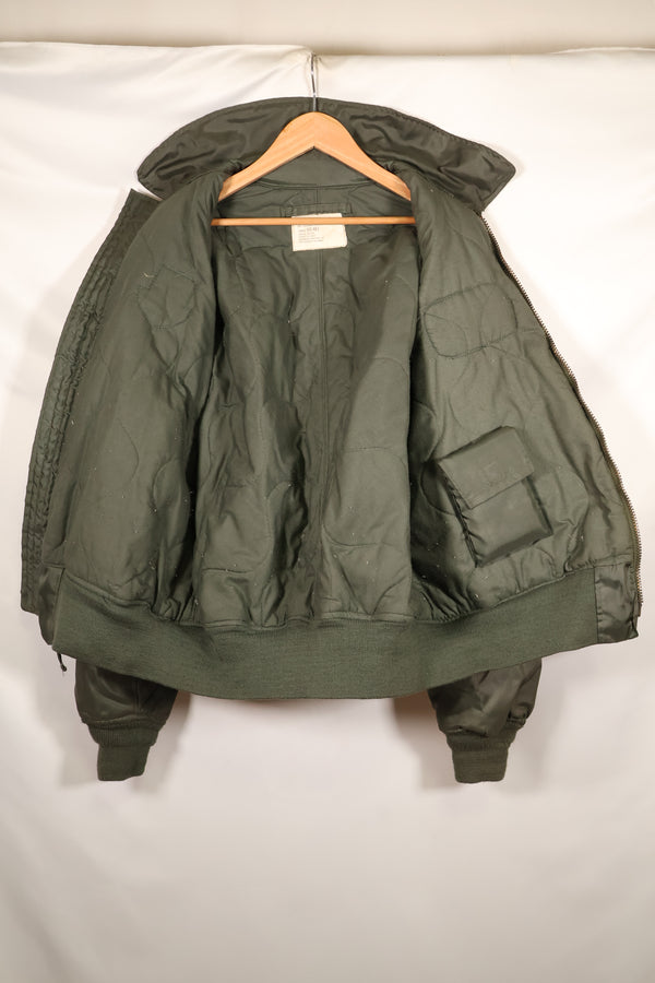 1975年契約　LARGE　アメリカ海軍　CWU-45P フライトジャケット　インターメディエイト　ポケット付　中古品