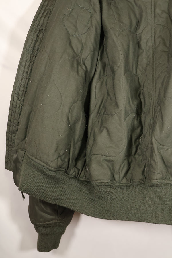 1975年契約　LARGE　アメリカ海軍　CWU-45P フライトジャケット　インターメディエイト　ポケット付　中古品
