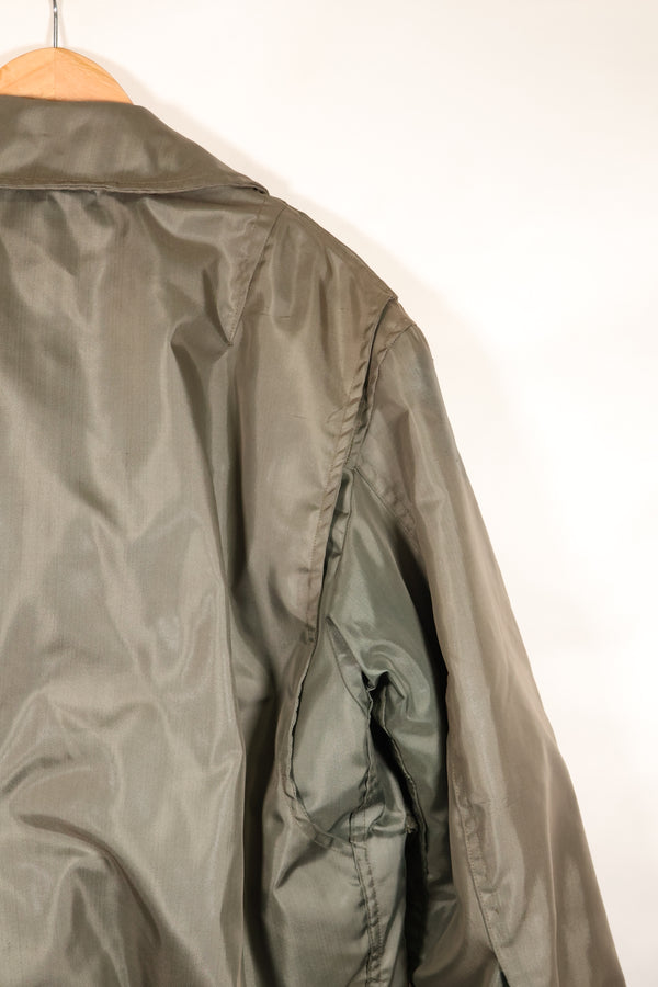 1970年代後半頃　推定MEDIUM　アメリカ海軍　CWU-45P フライトジャケット　インターメディエイト　中古品