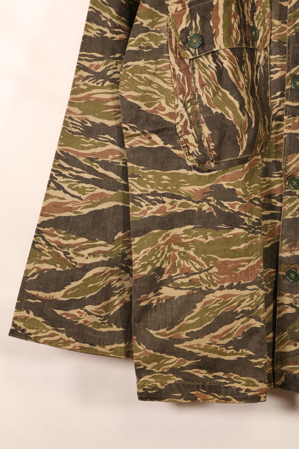 1960年代後半頃　ローカルメイド　推定 ベトナム or タイ製　タイガーストライプ　シャツ　中古品