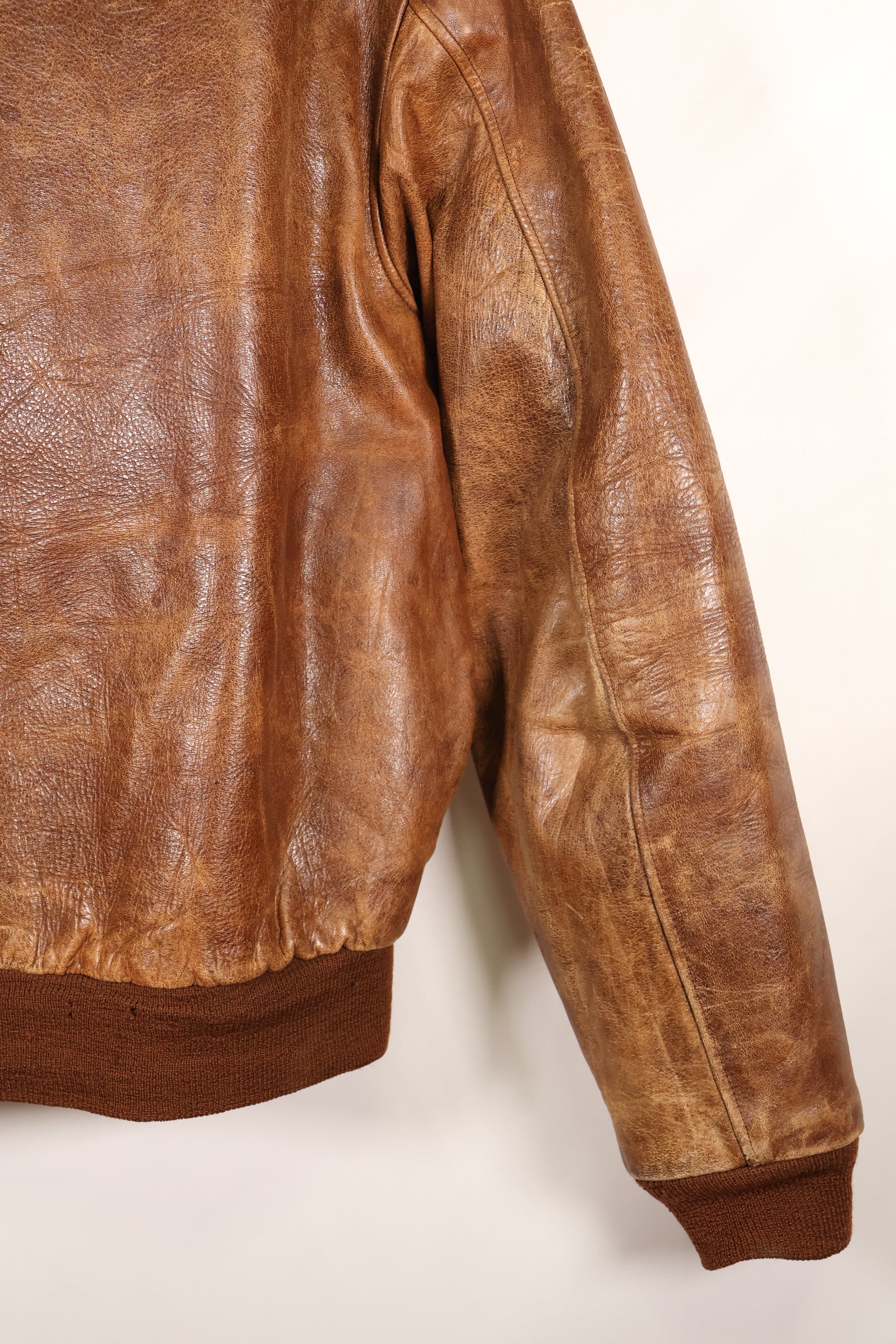 1940年代　サイズ42　USAAF　A-2　フライトジャケット　Rough Wear Clothing Co.　中古品