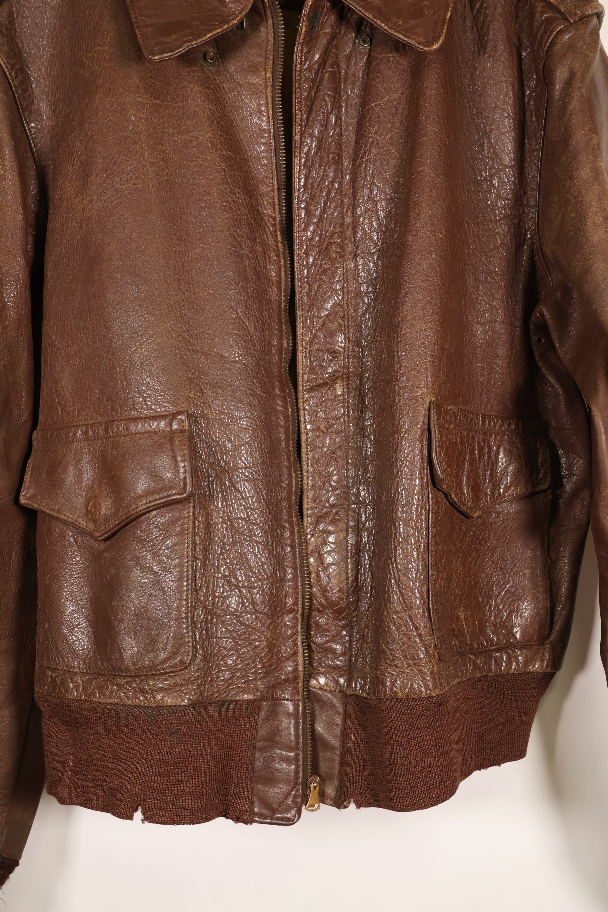 1940年代　サイズ42　WWII　アメリカ陸軍航空隊　USAAF　A-2 フライトジャケット　ネーム入り　中古品