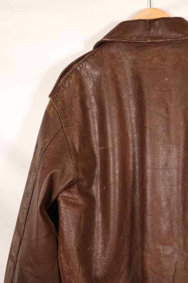 1940年代　サイズ42　WWII　アメリカ陸軍航空隊　USAAF　A-2 フライトジャケット　ネーム入り　中古品