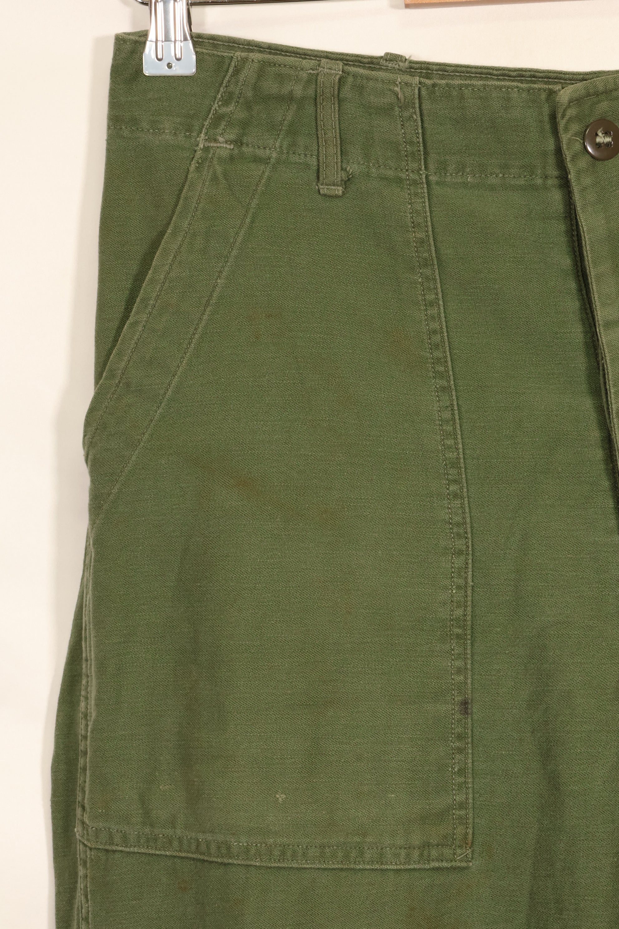 1960年代　TYPE 1 推定 MEDIUM　アメリカ軍　OG-107 ユーティリティパンツ　ベイカーパンツ　中古品　A