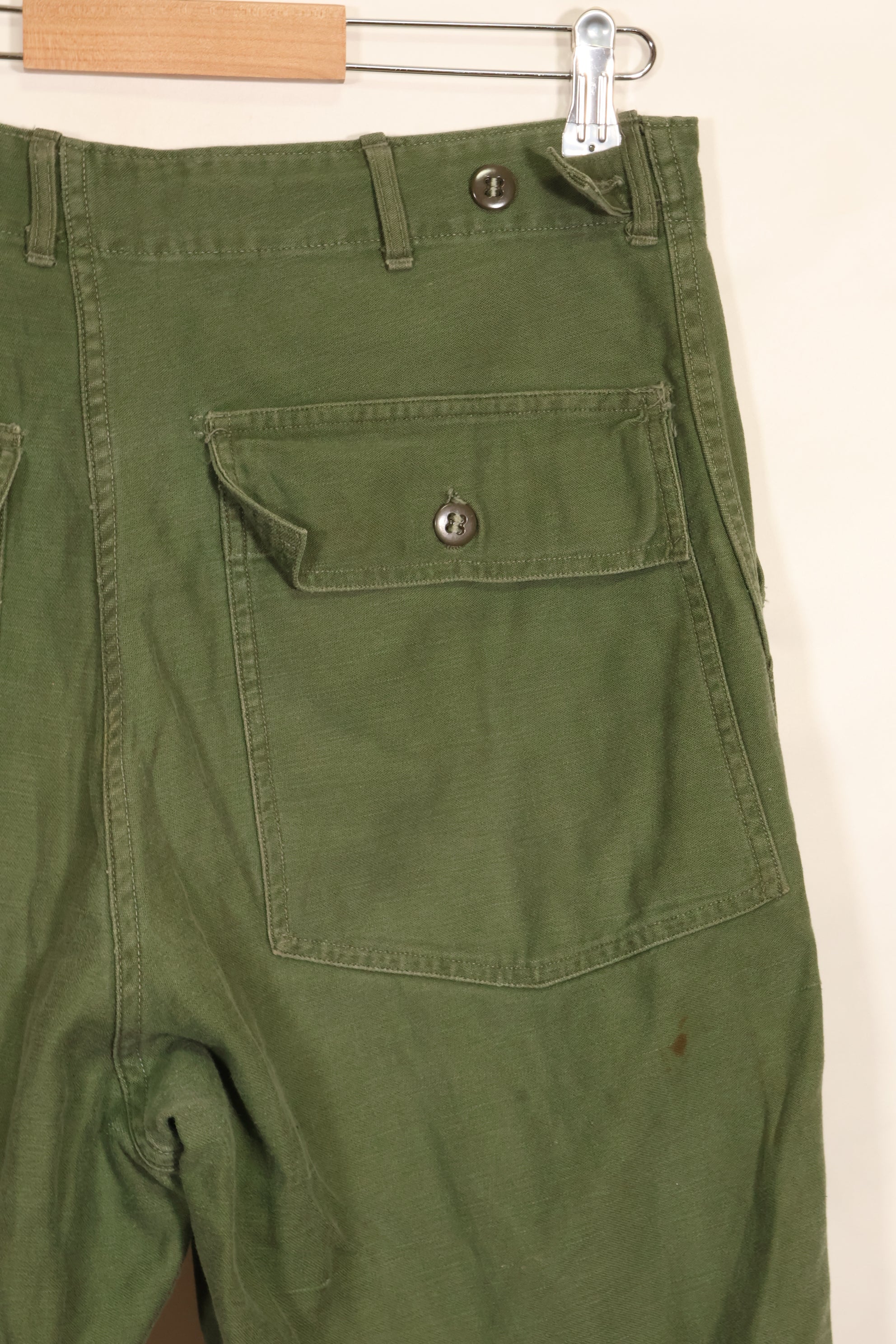 1960年代　TYPE 1 推定 MEDIUM　アメリカ軍　OG-107 ユーティリティパンツ　ベイカーパンツ　中古品　A