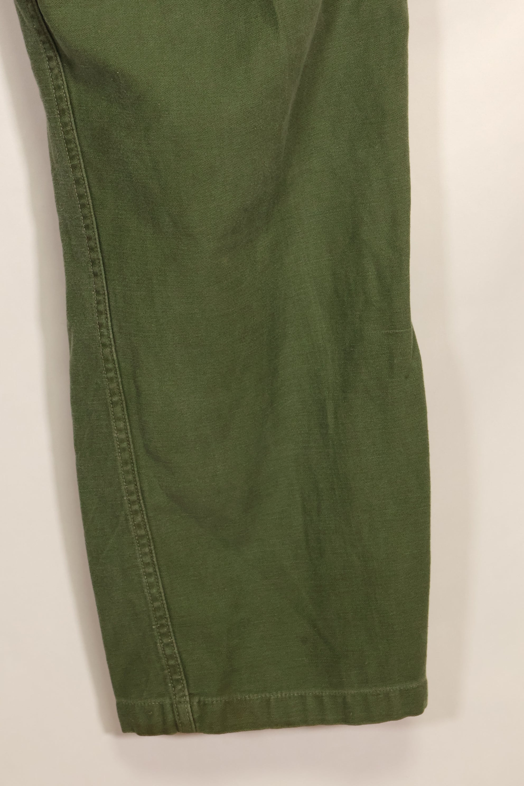 1960年代　TYPE 1 推定 MEDIUM　アメリカ軍　OG-107 ユーティリティパンツ　ベイカーパンツ　中古品　A