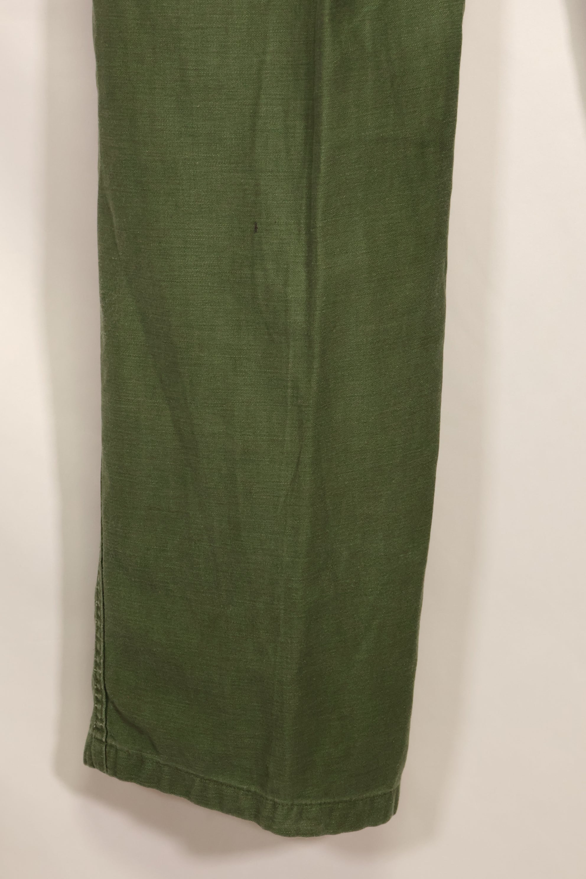 1960年代　TYPE 1　MEDIUM アメリカ軍　OG-107 ユーティリティパンツ　ベイカーパンツ　中古品　B