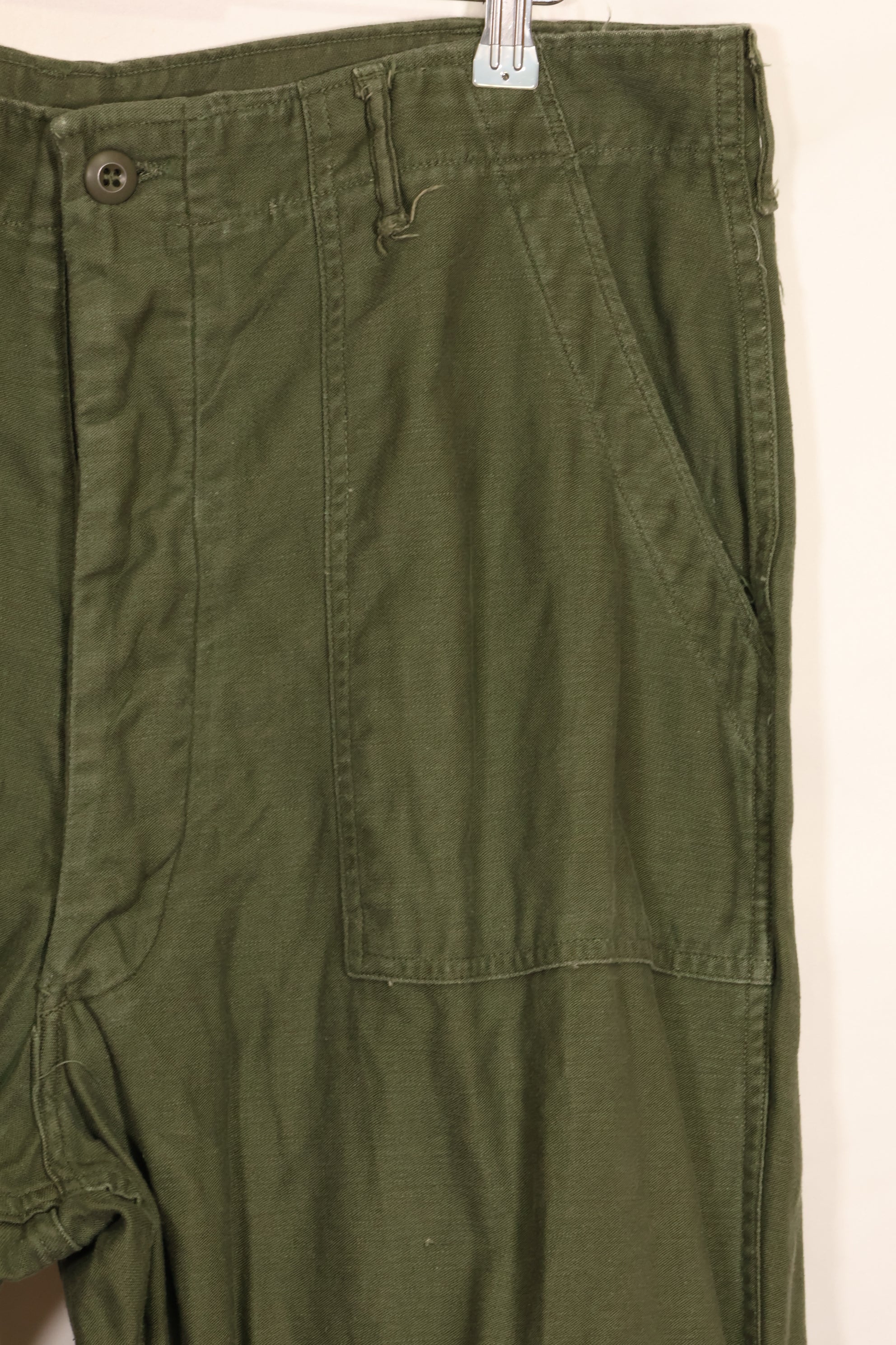 1972年会計　TYPE 3　40 x 33 アメリカ軍　OG-107 ユーティリティパンツ　ベイカーパンツ　中古品