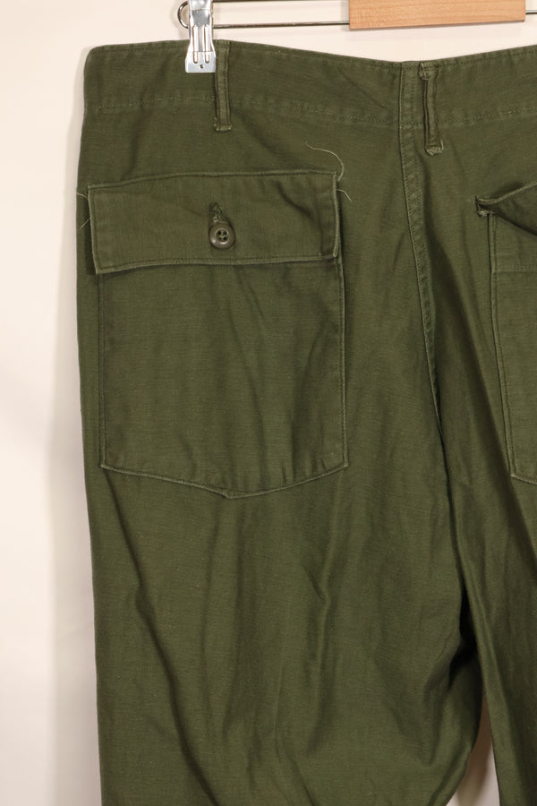 1972年会計　TYPE 3　40 x 33 アメリカ軍　OG-107 ユーティリティパンツ　ベイカーパンツ　中古品
