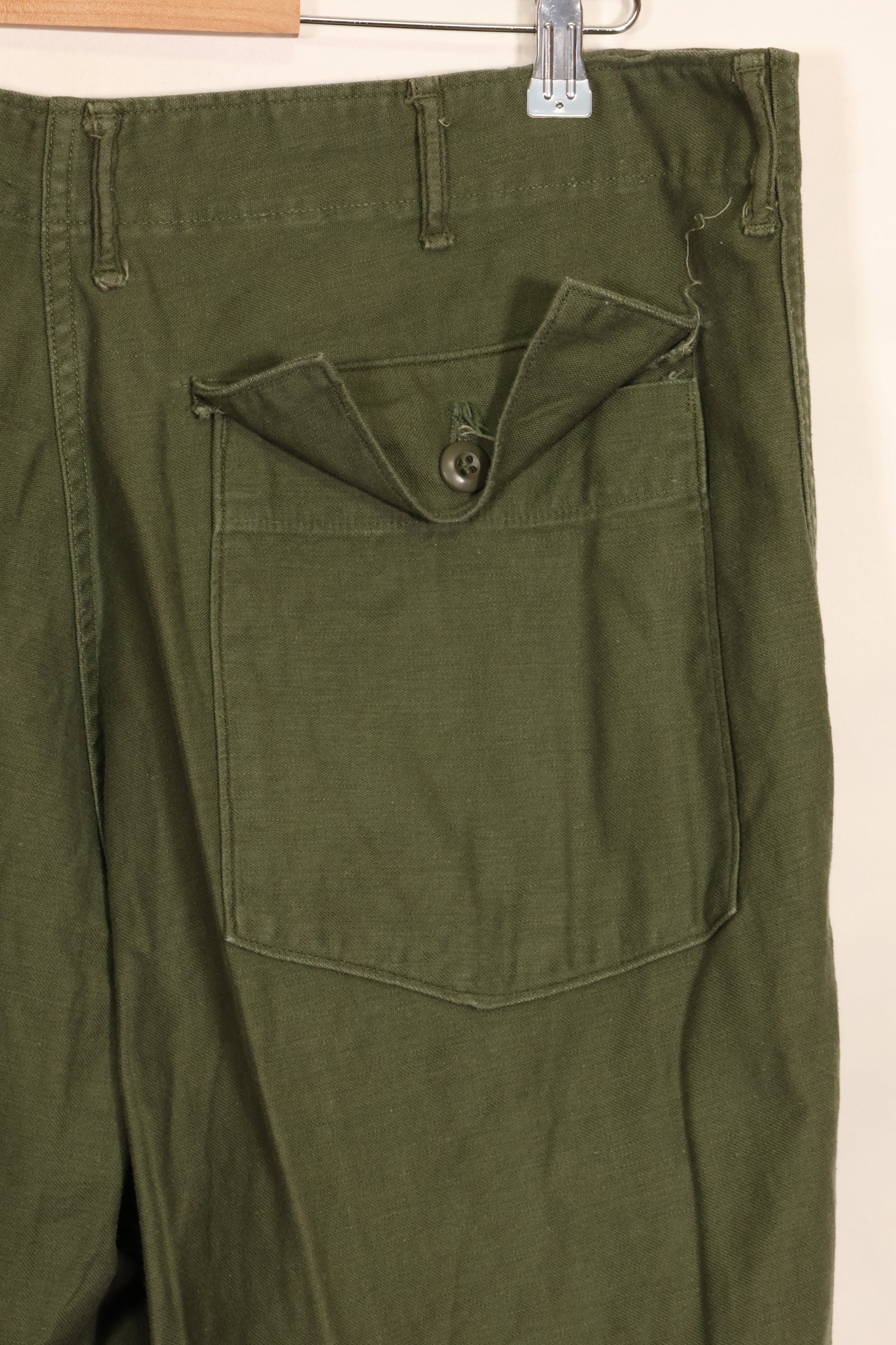 1972年会計　TYPE 3　40 x 33 アメリカ軍　OG-107 ユーティリティパンツ　ベイカーパンツ　中古品