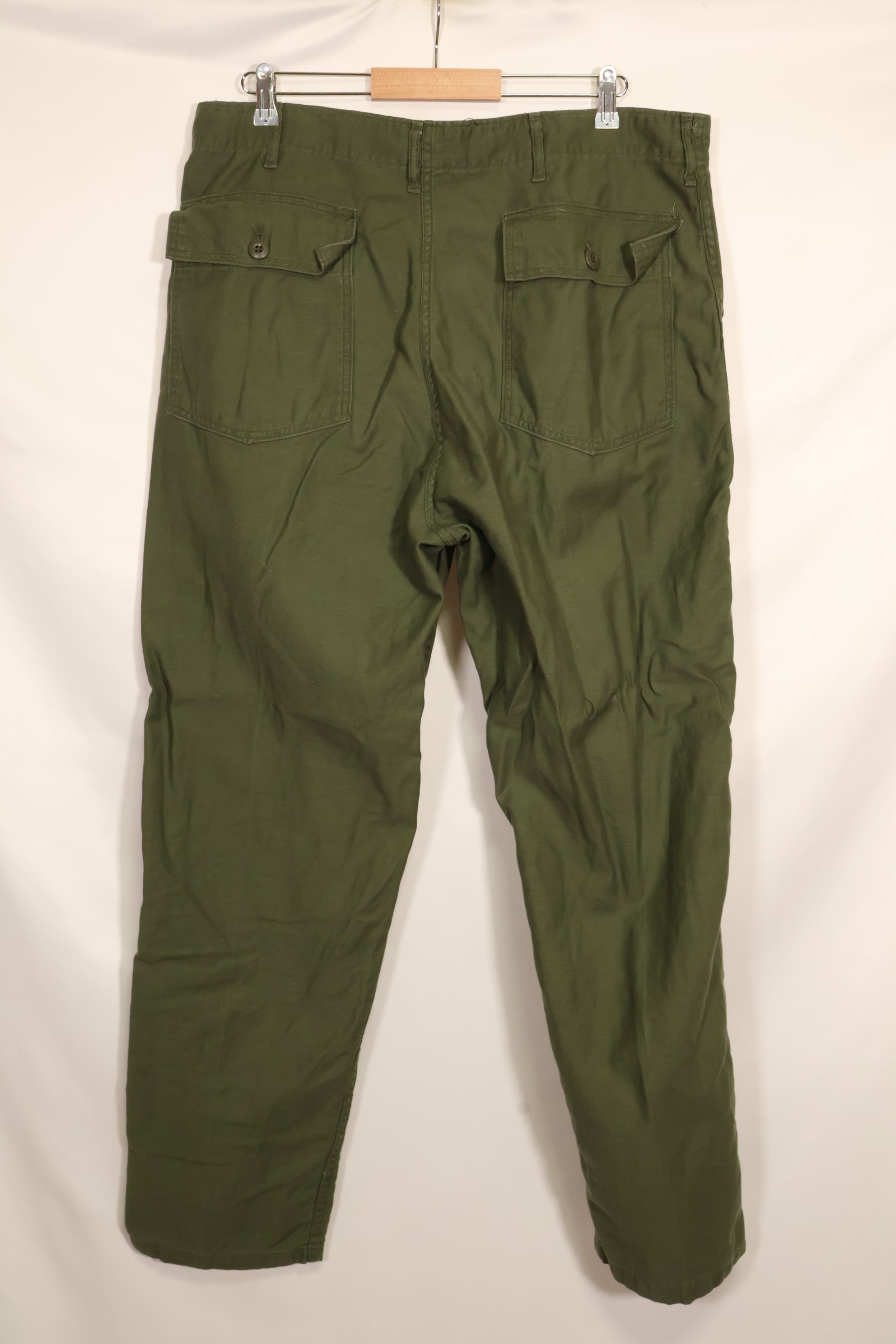 1972年会計　TYPE 3　40 x 33 アメリカ軍　OG-107 ユーティリティパンツ　ベイカーパンツ　中古品  B