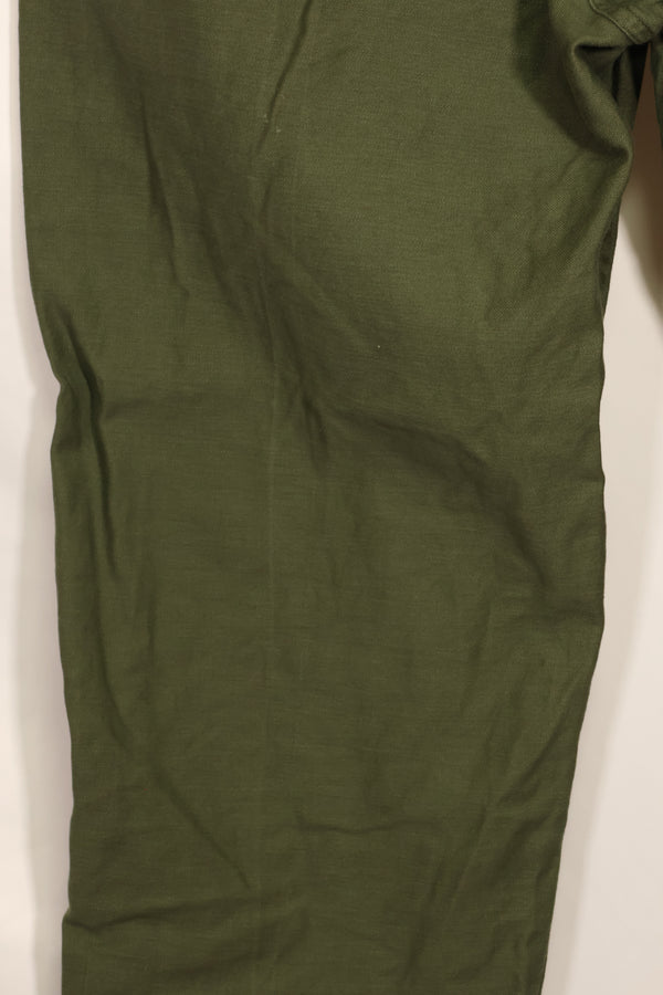 1972年会計　TYPE 3　40 x 33 アメリカ軍　OG-107 ユーティリティパンツ　ベイカーパンツ　中古品  B