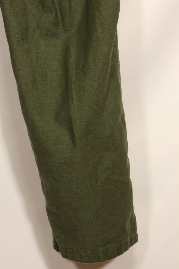 1972年会計　TYPE 3　40 x 33 アメリカ軍　OG-107 ユーティリティパンツ　ベイカーパンツ　中古品  B