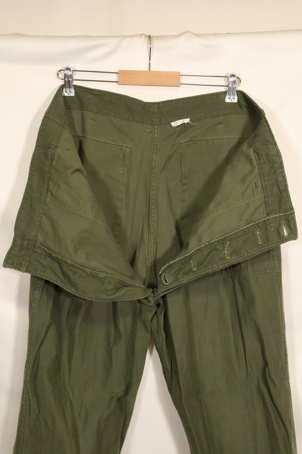 1972年会計　TYPE 3　40 x 33 アメリカ軍　OG-107 ユーティリティパンツ　ベイカーパンツ　中古品  C