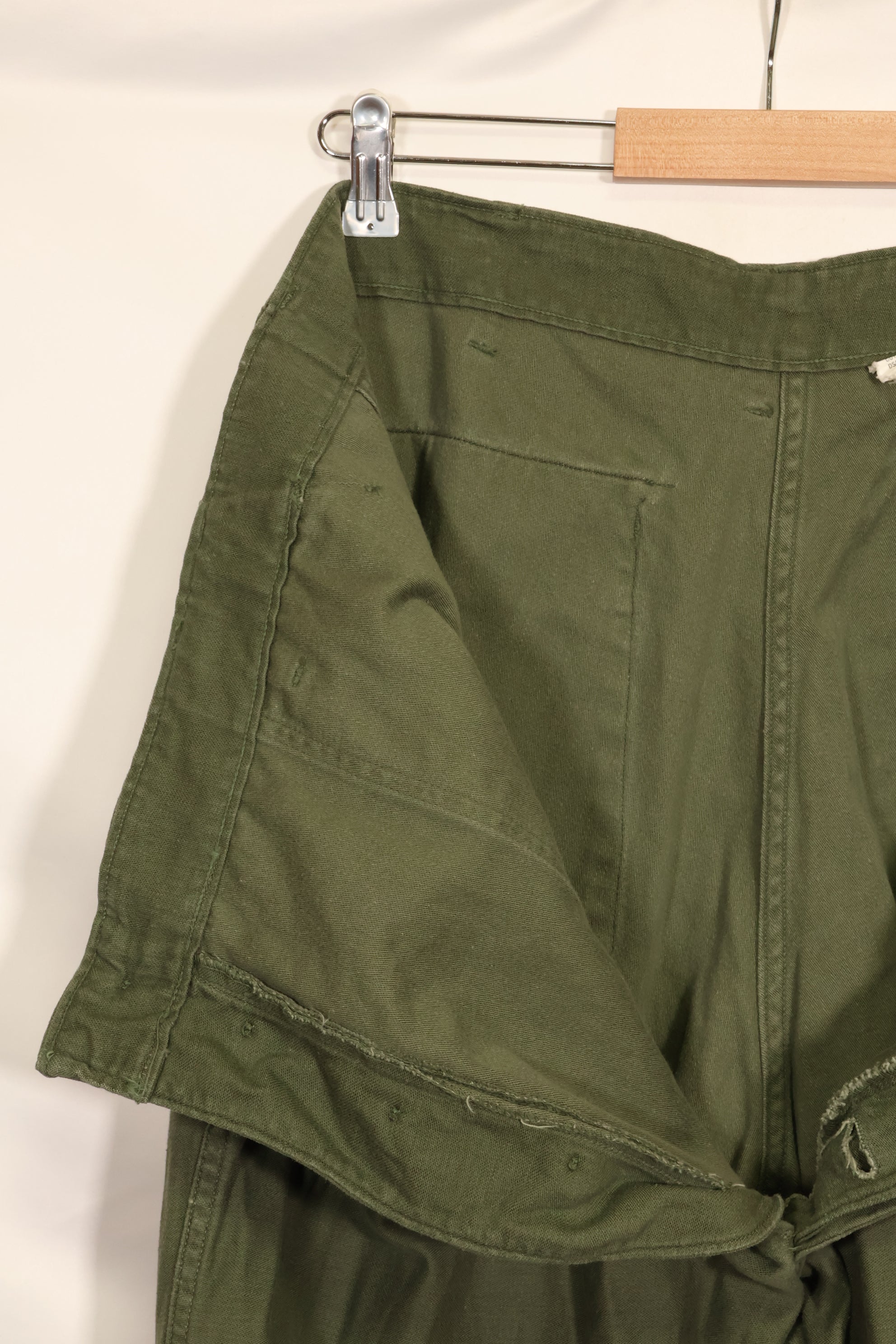 1972年会計　TYPE 3　40 x 33 アメリカ軍　OG-107 ユーティリティパンツ　ベイカーパンツ　中古品  C