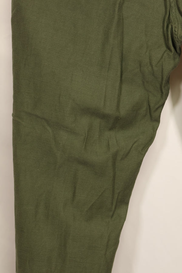 1972年会計　TYPE 3　40 x 33 アメリカ軍　OG-107 ユーティリティパンツ　ベイカーパンツ　中古品  C