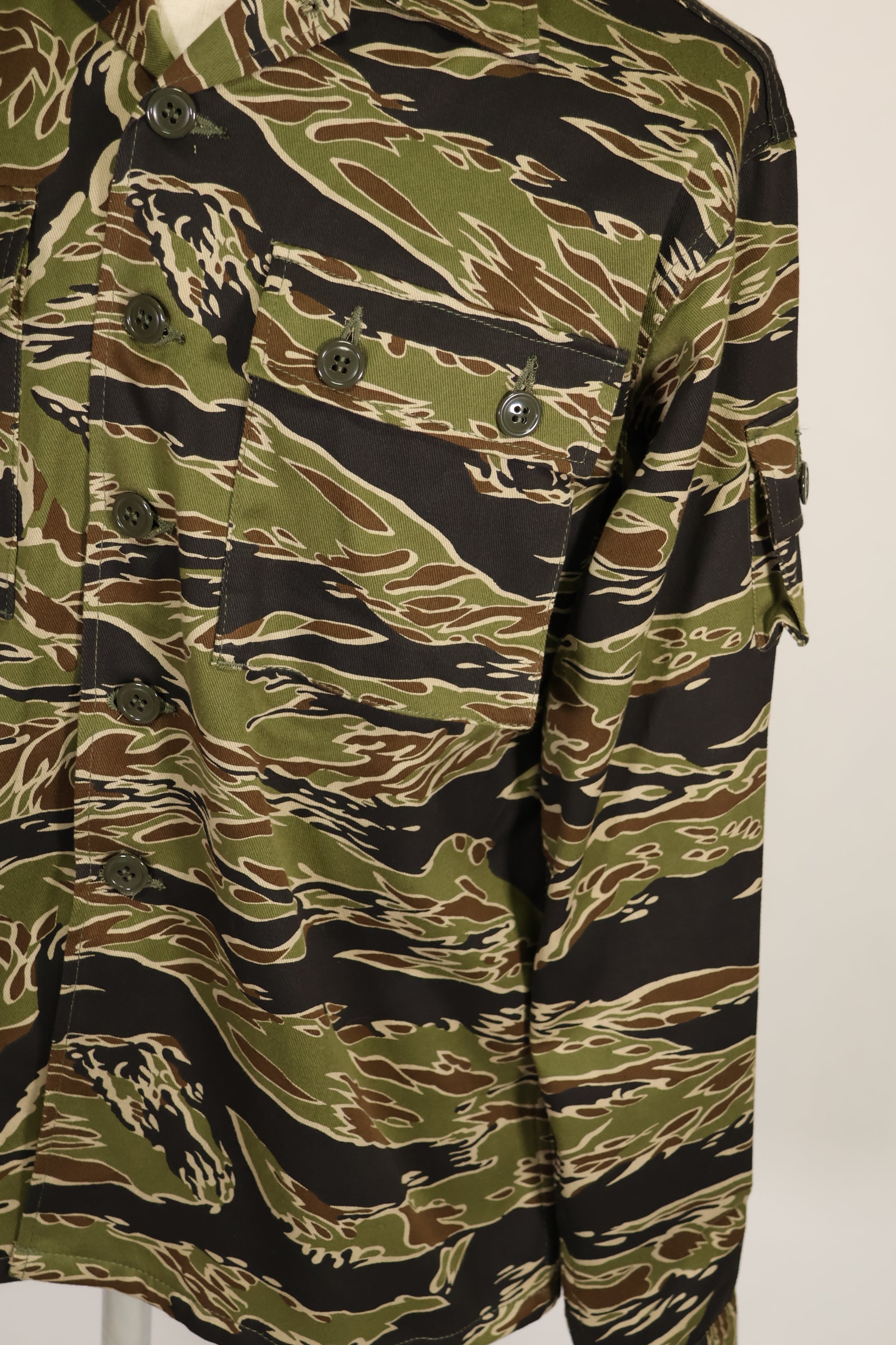 【2024年7月初旬納品予定】 MILITARIA 1911 Reproduced Early Gold Tiger Stripe Shirts US-Cut